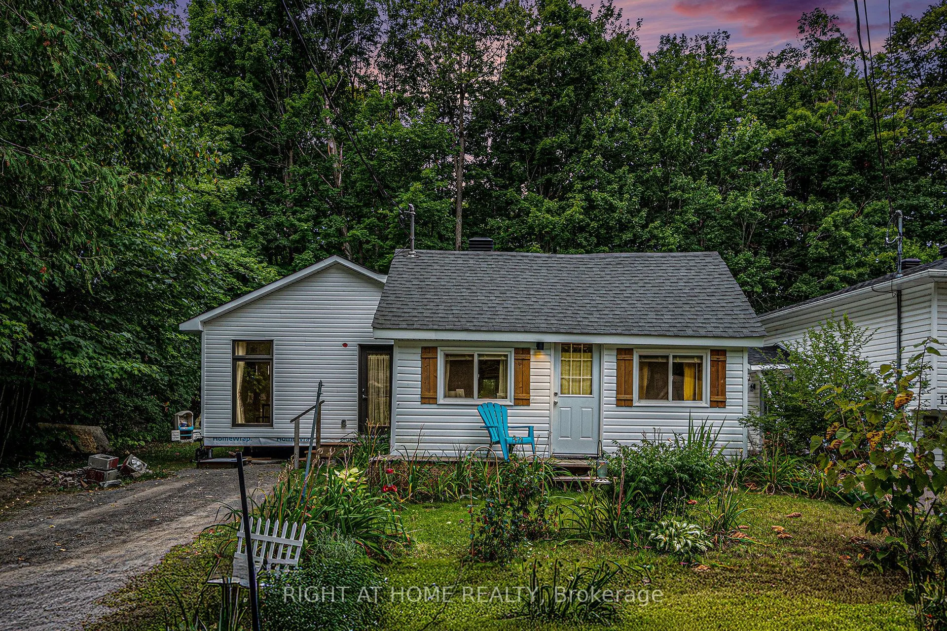 15 Willis James Lane