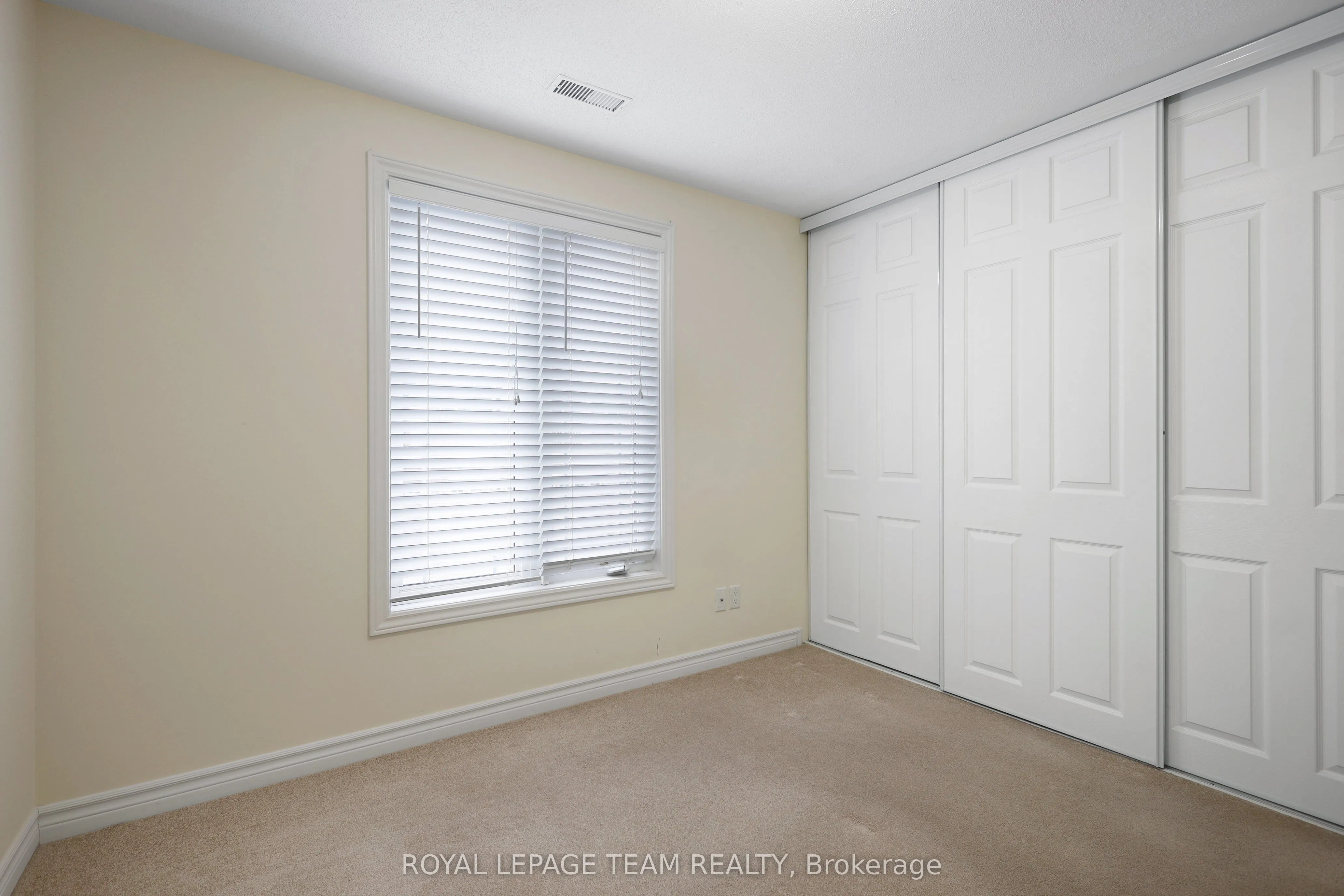 385 Paseo Private, #4
