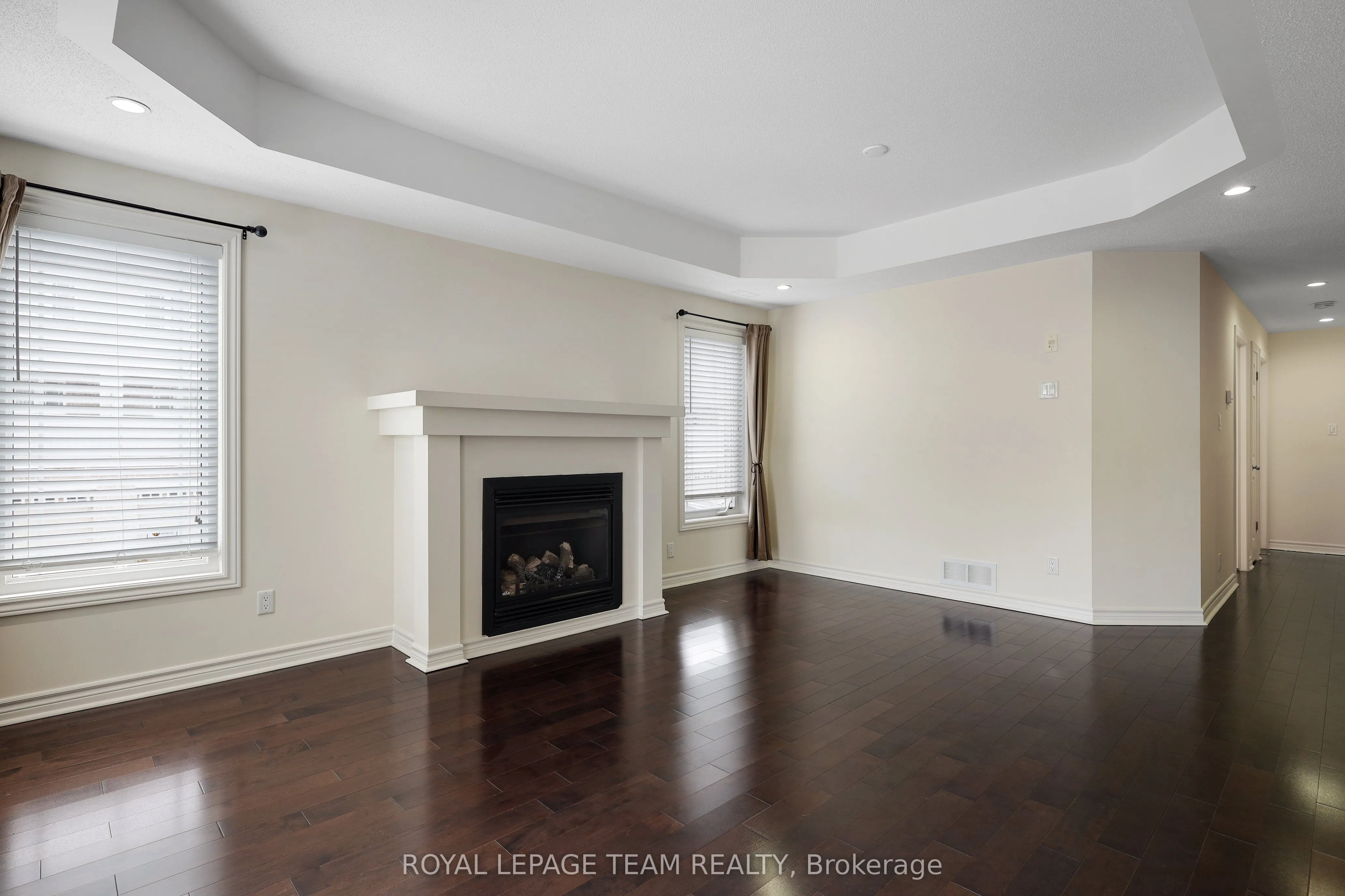 385 Paseo Private, #4