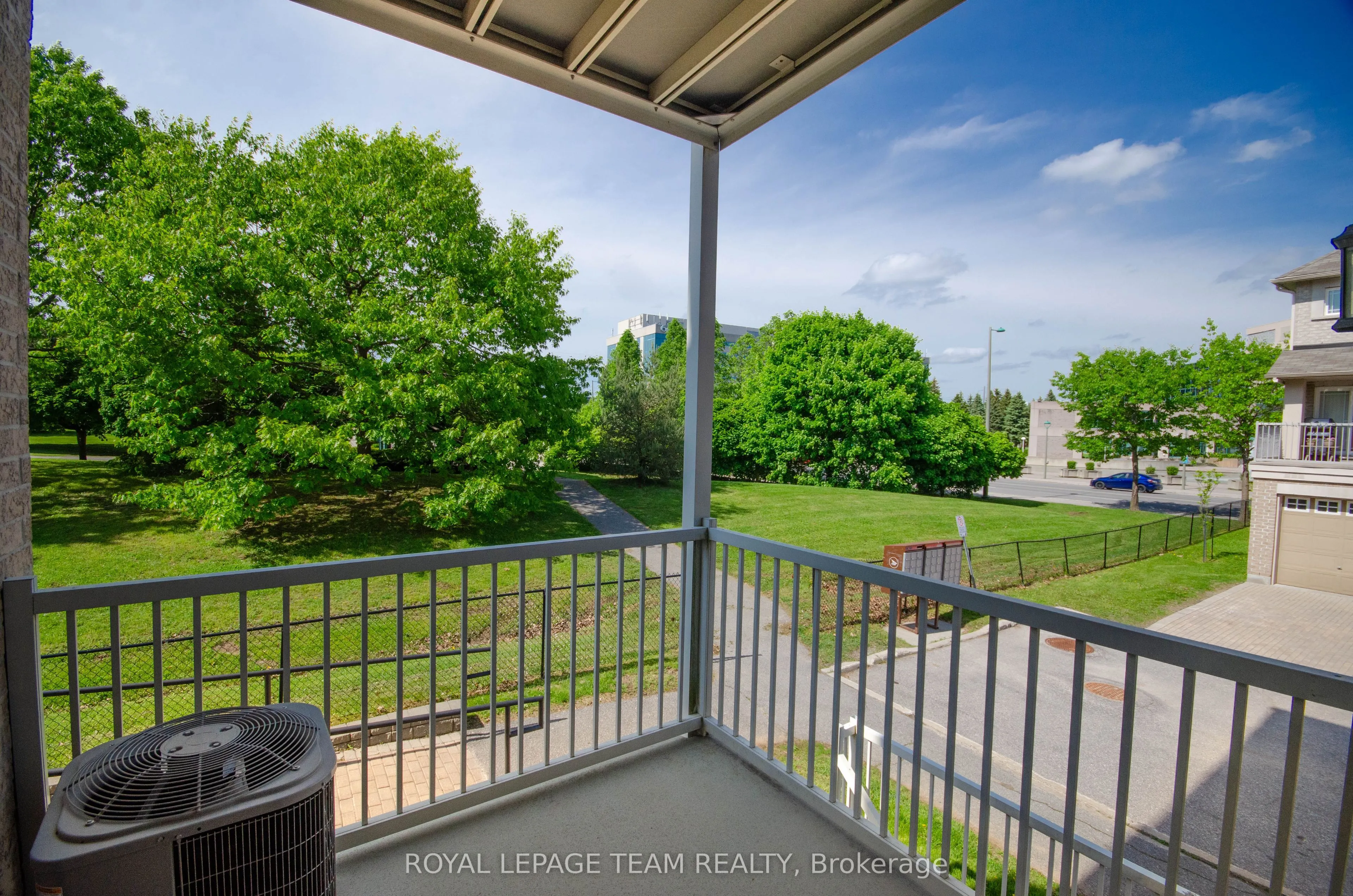 385 Paseo Private, #4