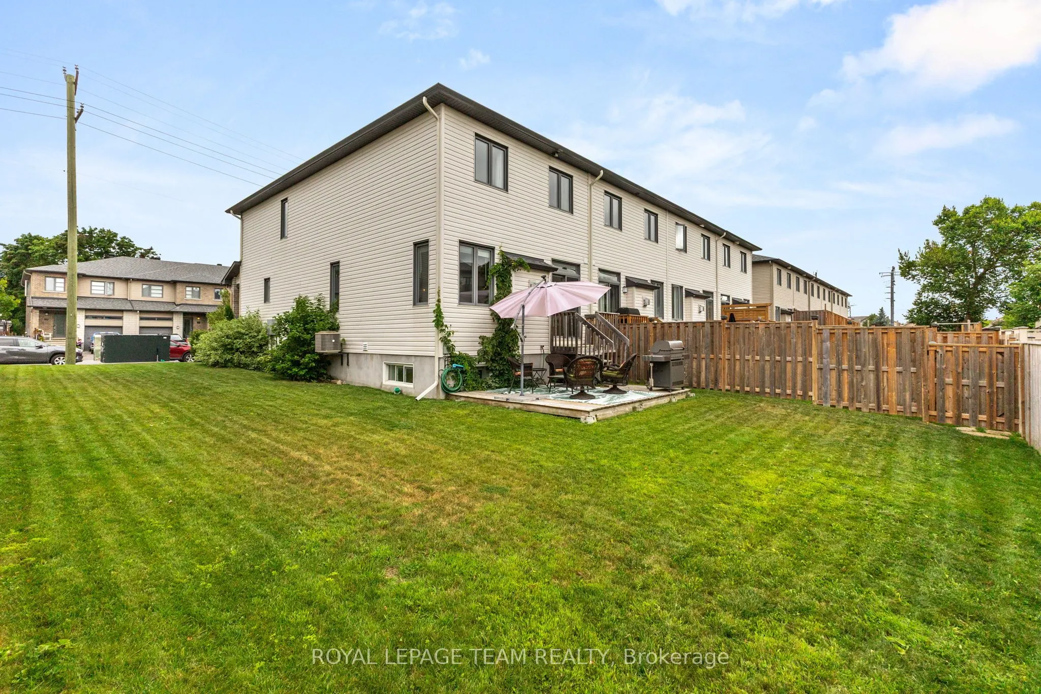 270 Munro Street
