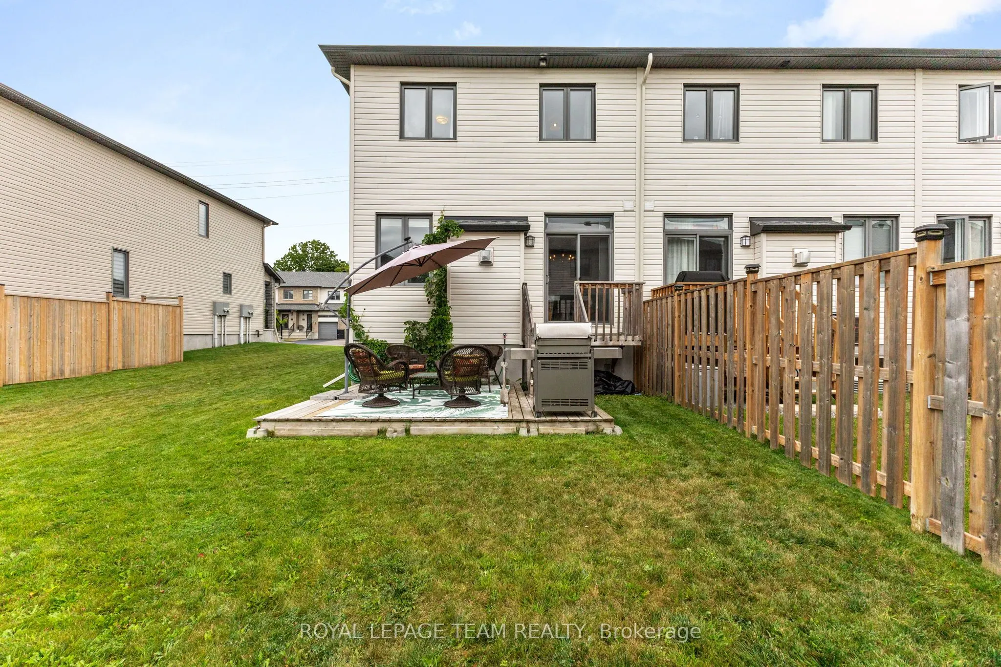 270 Munro Street