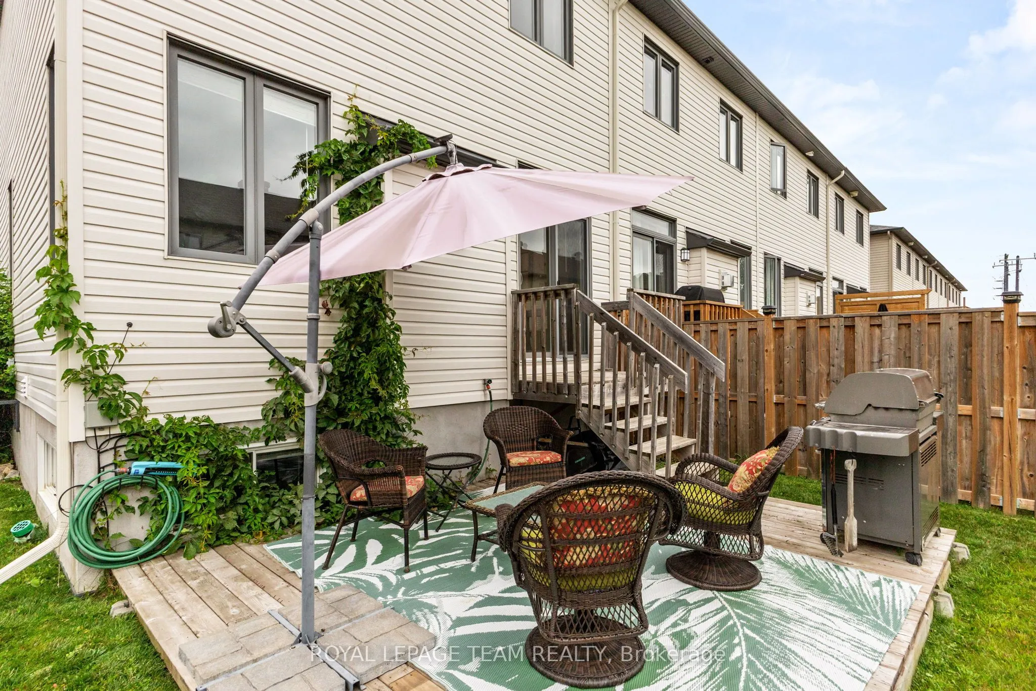 270 Munro Street