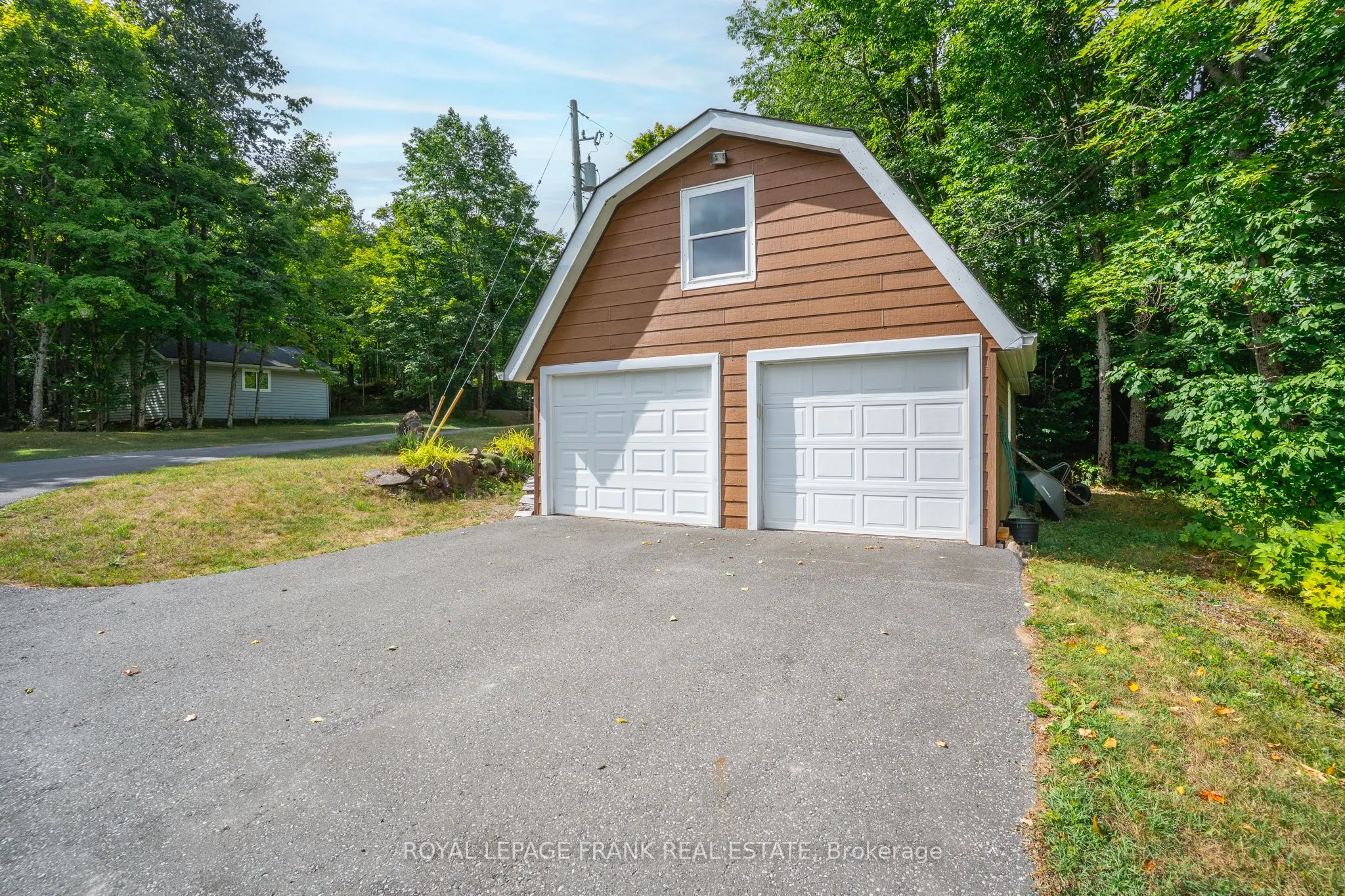 1115A Steenburg Lake Road N