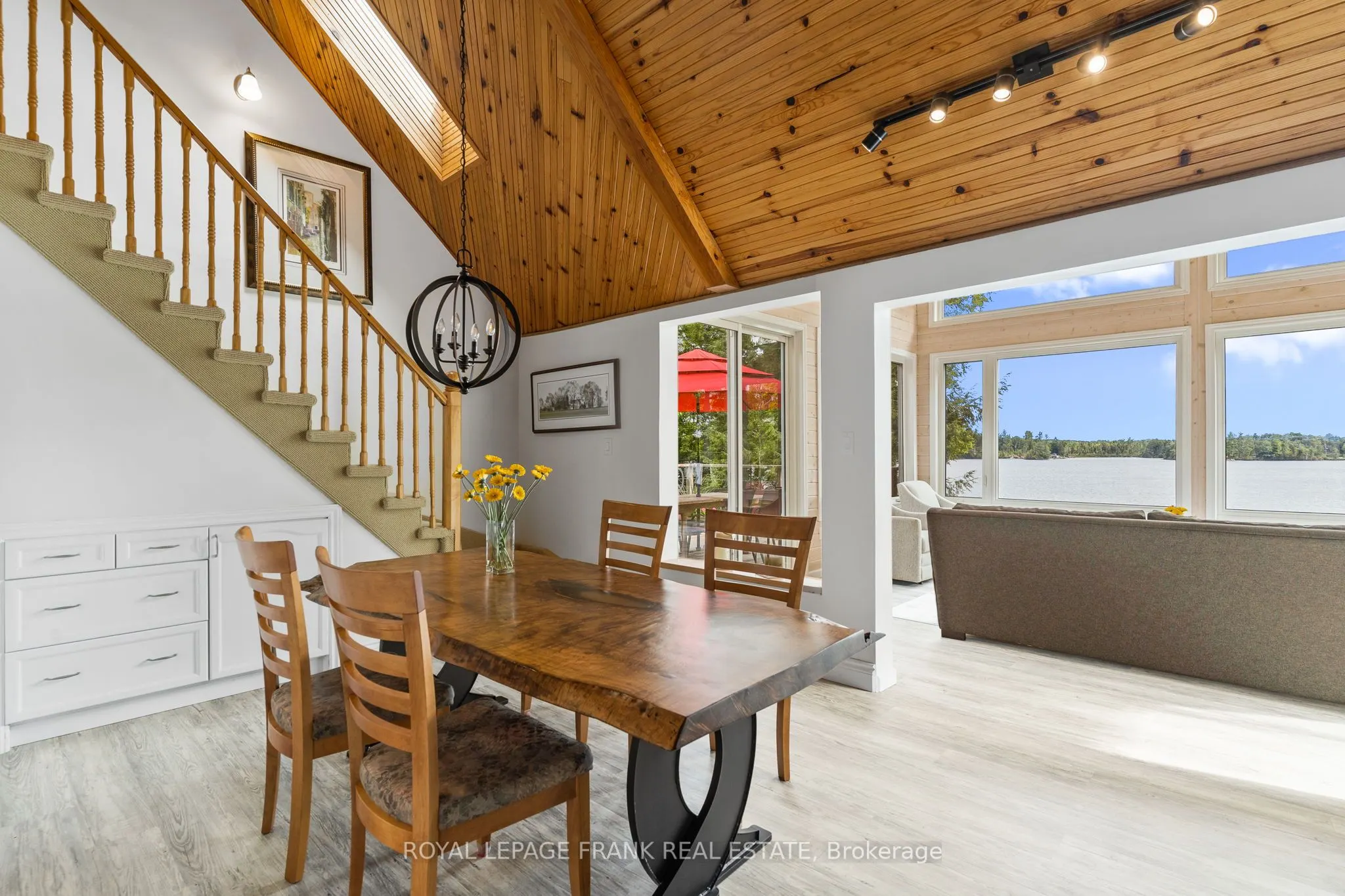 1115A Steenburg Lake Road N