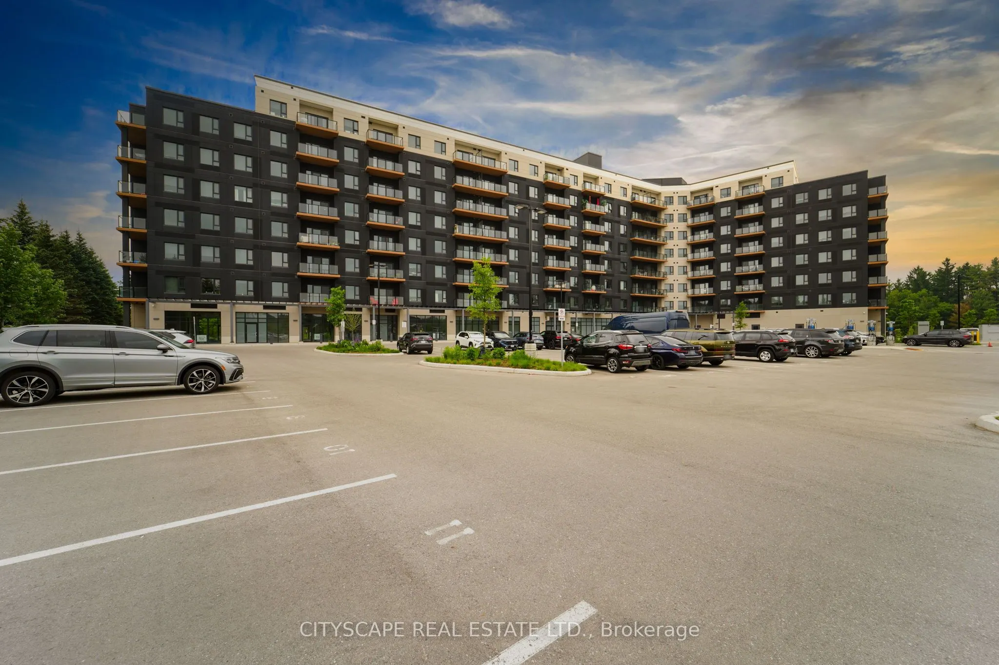 525 New Dundee Road, #802