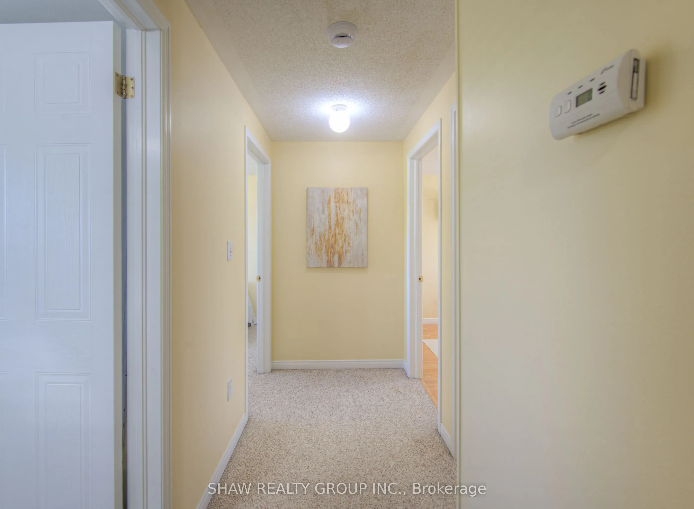 985 Elgin Street N