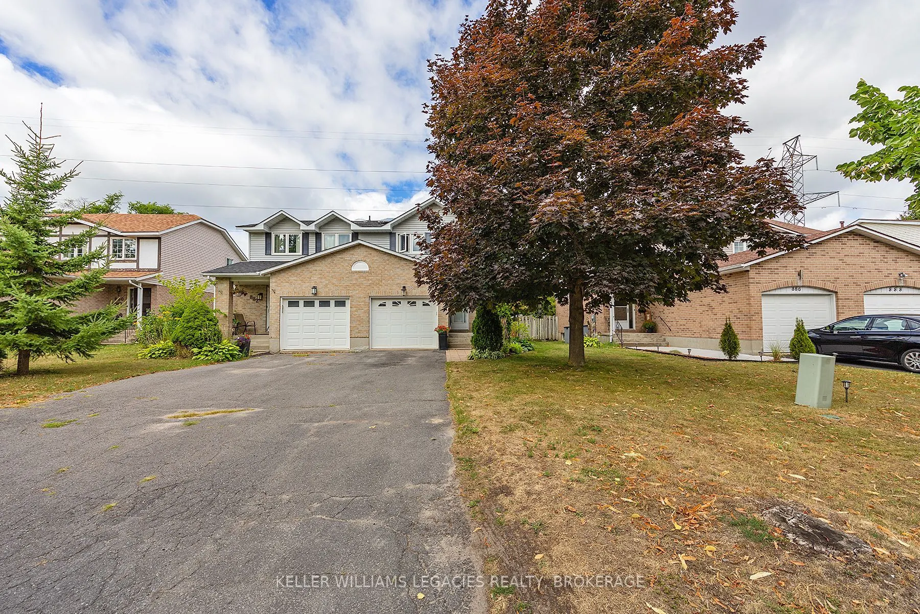884 Muirfield Crescent