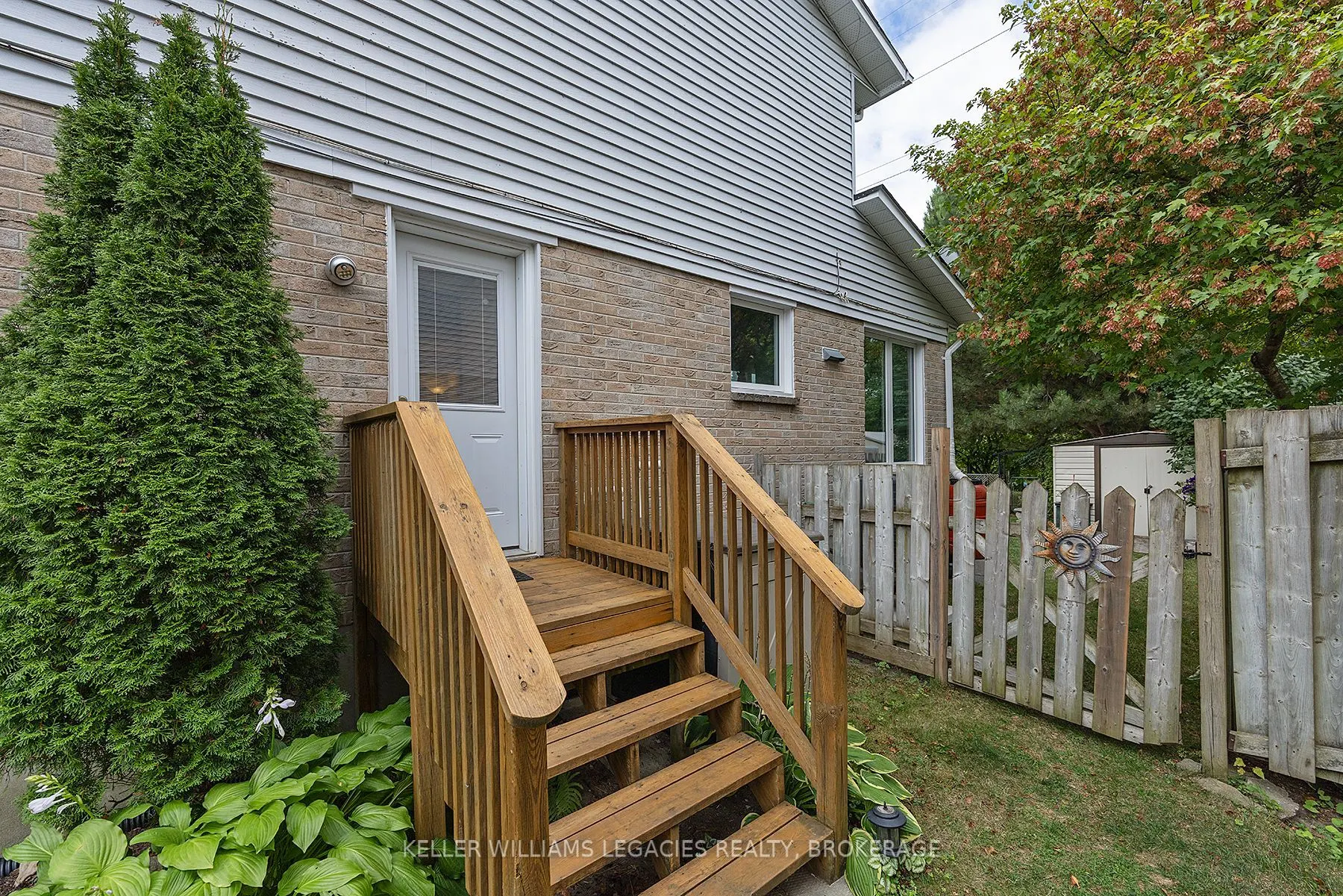 884 Muirfield Crescent