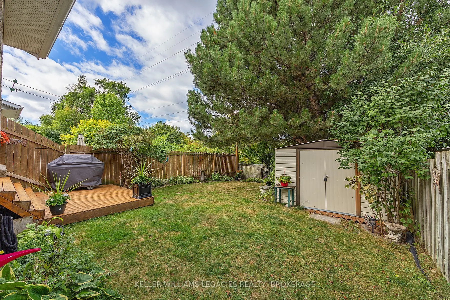 884 Muirfield Crescent