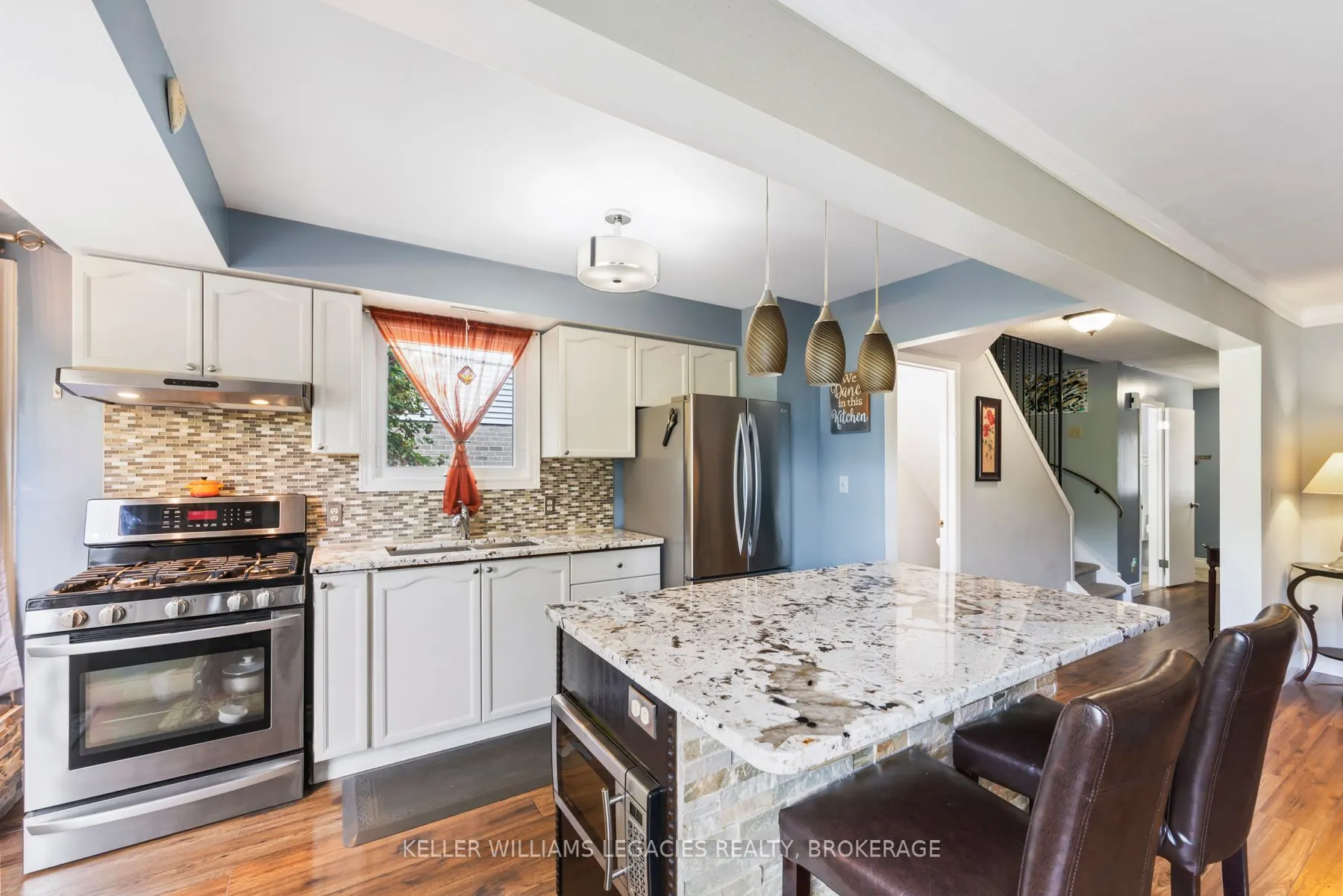884 Muirfield Crescent