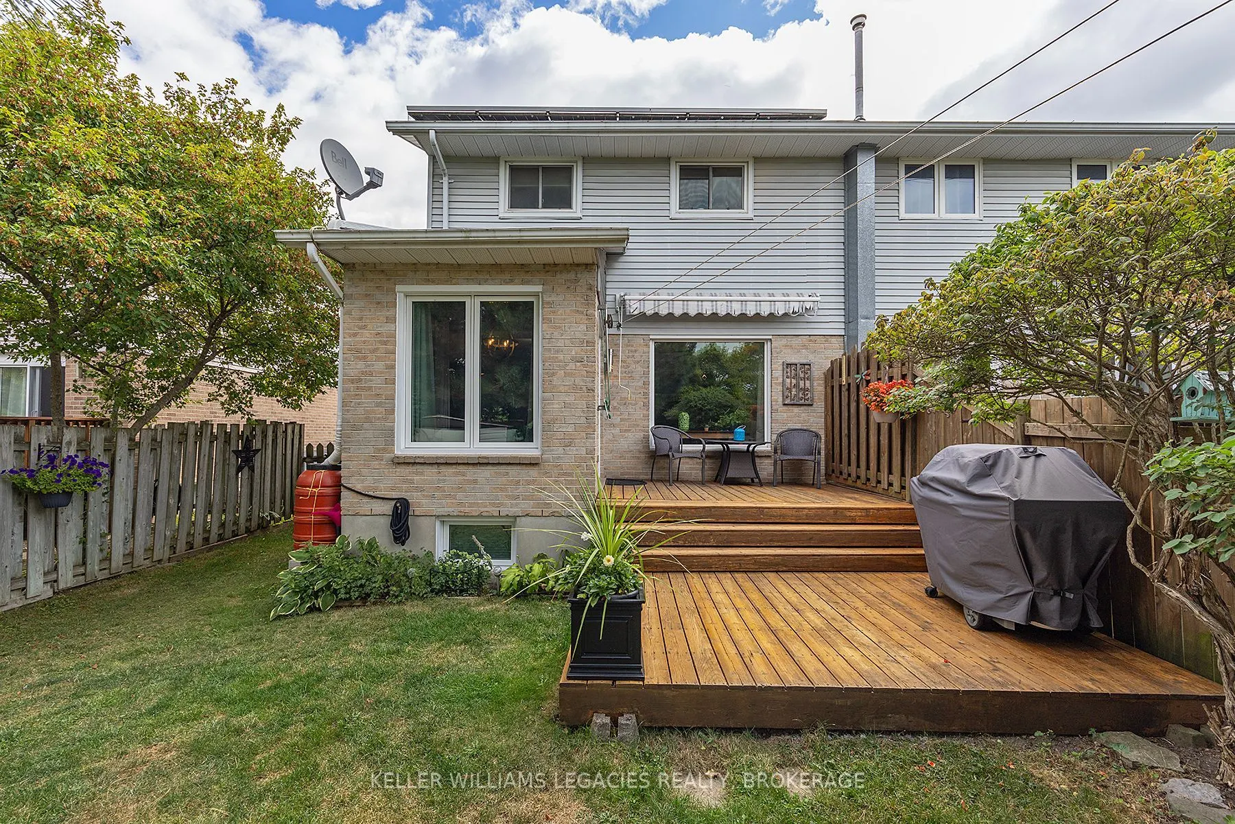 884 Muirfield Crescent
