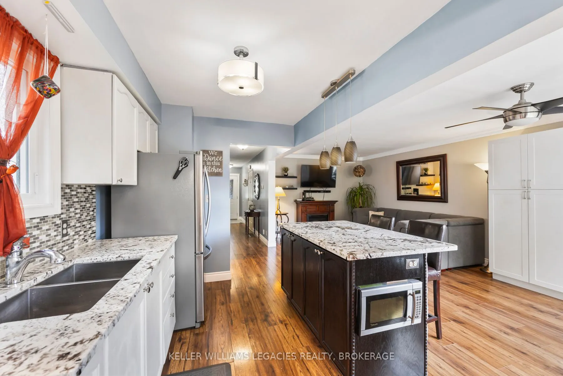 884 Muirfield Crescent