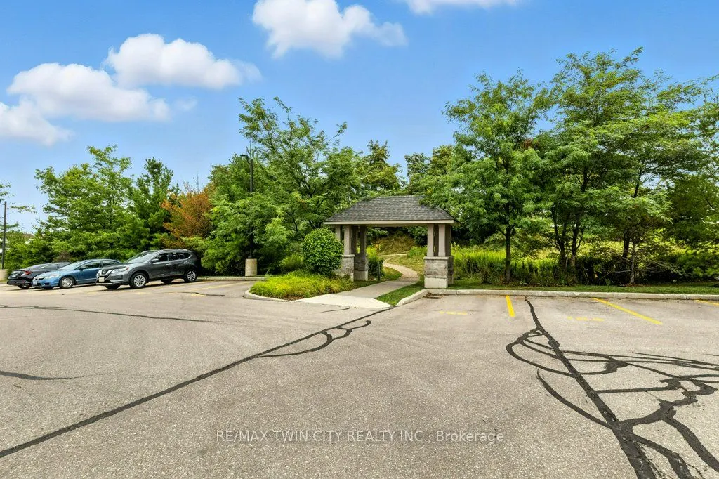 778 LAURELWOOD Drive, #110