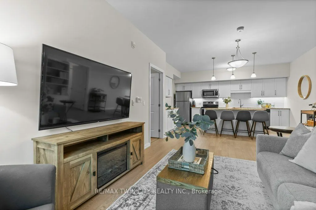778 LAURELWOOD Drive, #110