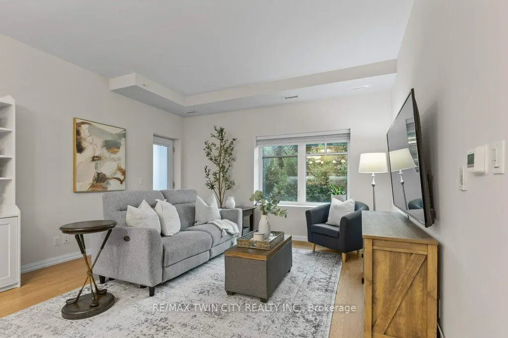 778 LAURELWOOD Drive, #110