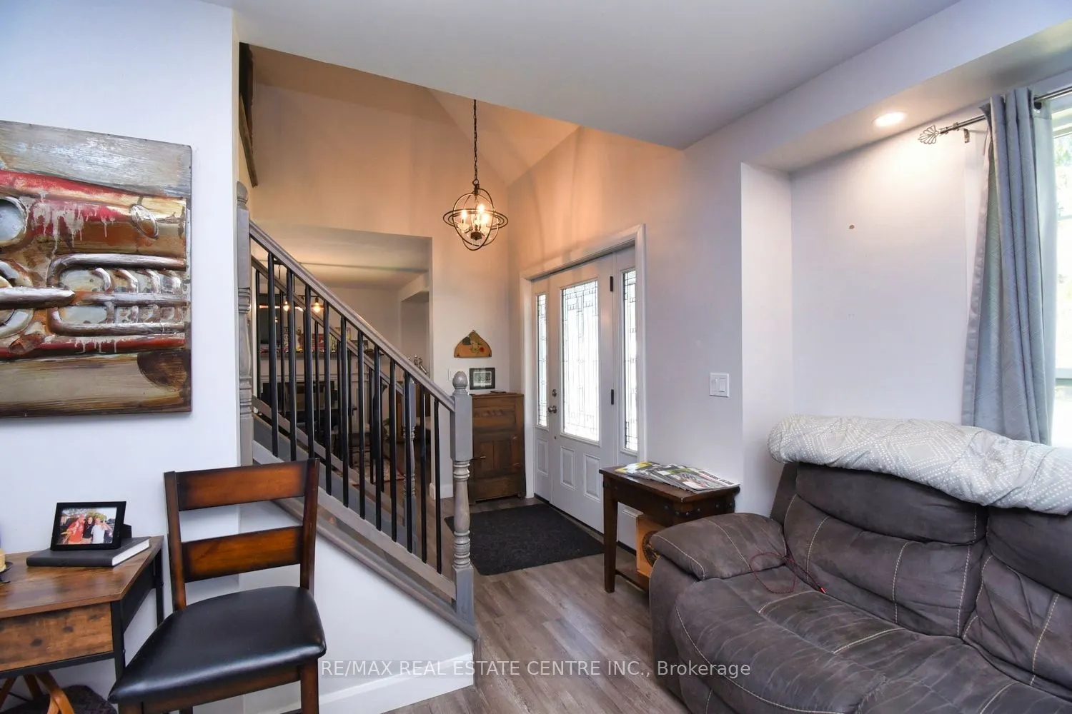 1364 Thompson Road E
