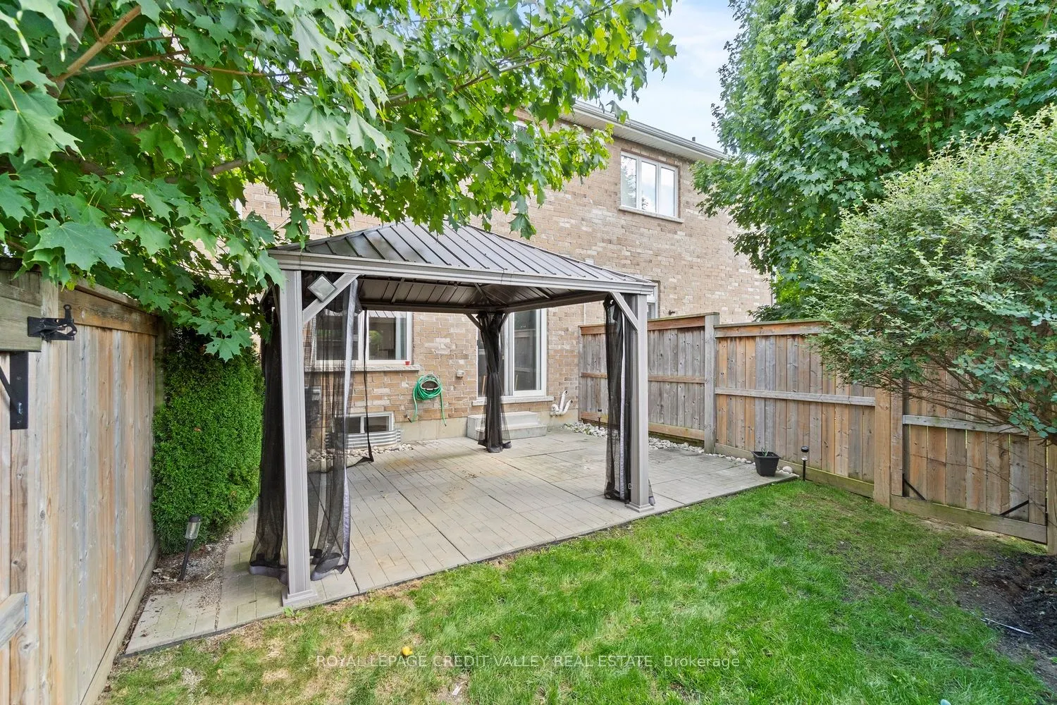 90 Raymond Road, #2