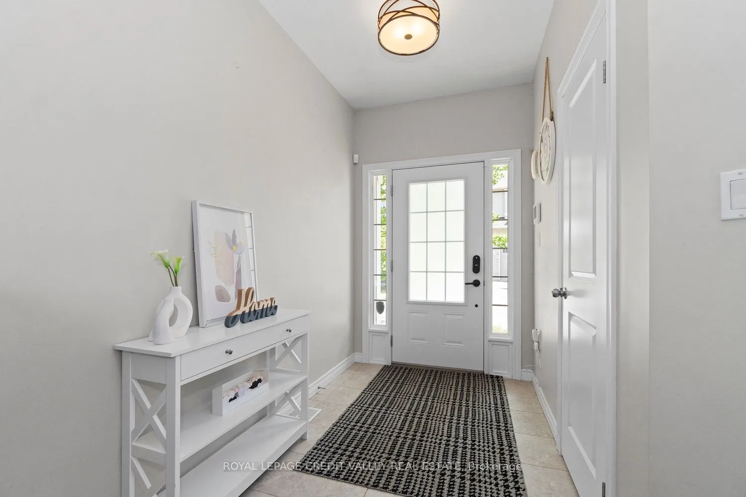 90 Raymond Road, #2