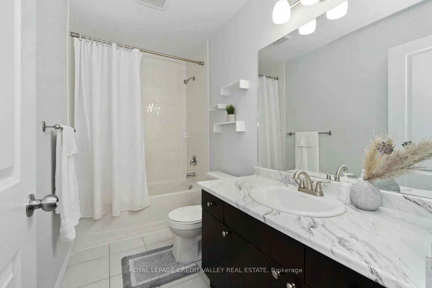 90 Raymond Road, #2