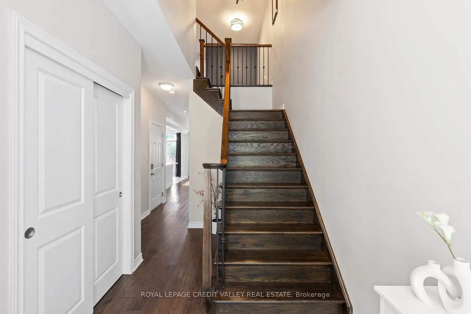 90 Raymond Road, #2
