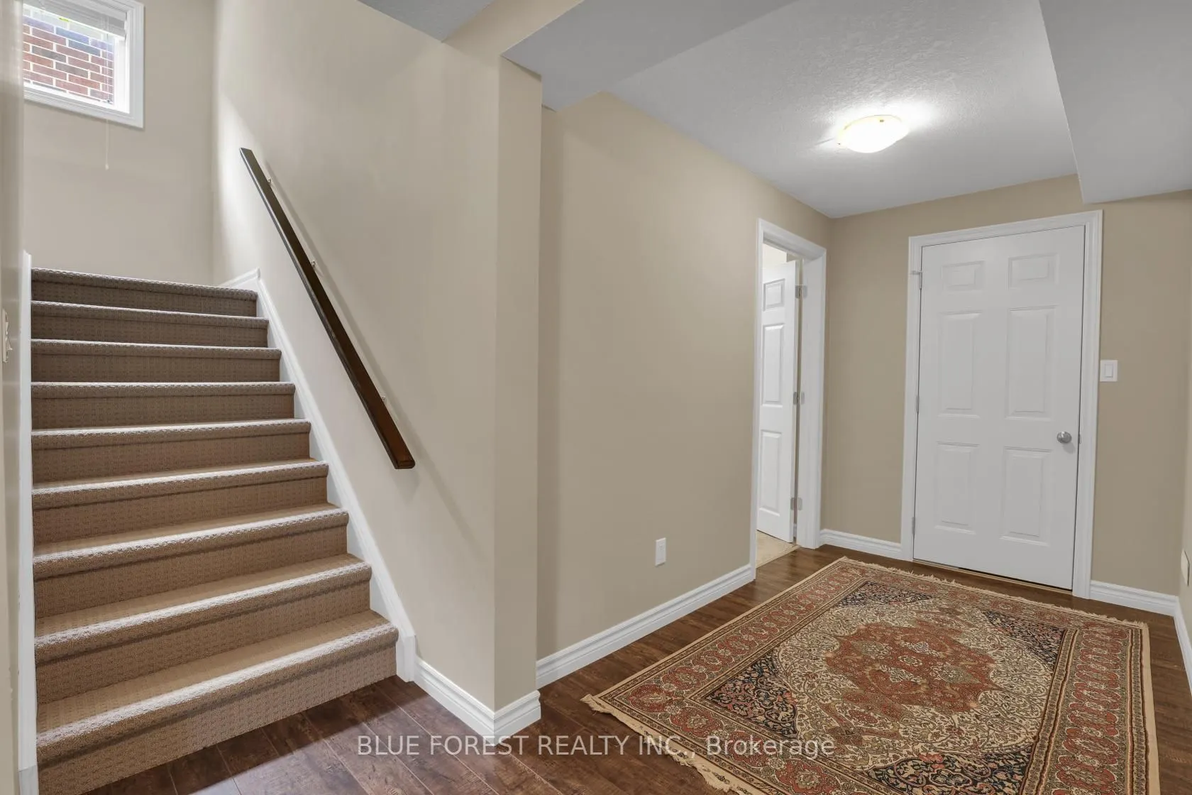 972 Gleneagle Trail