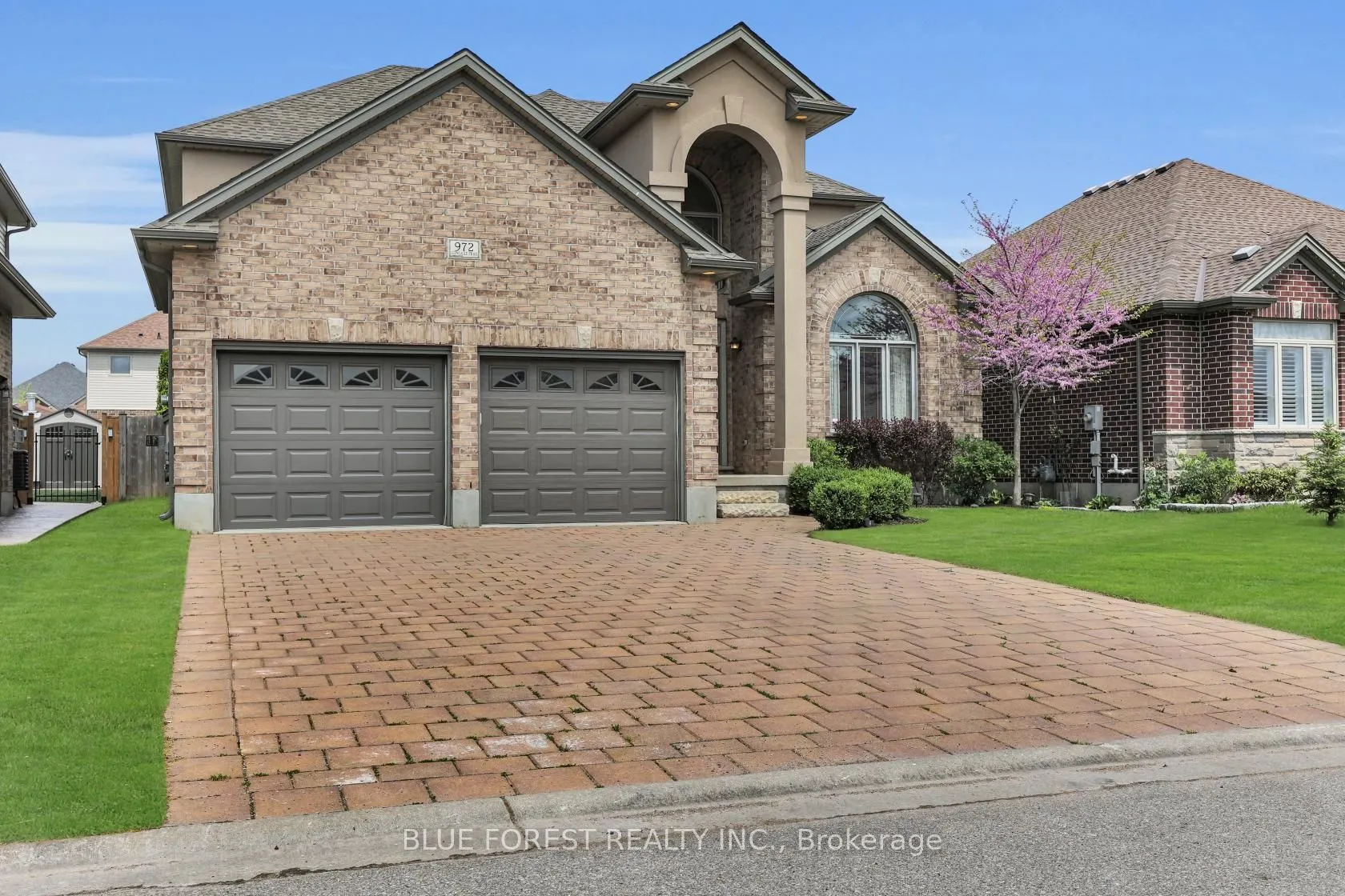 972 Gleneagle Trail