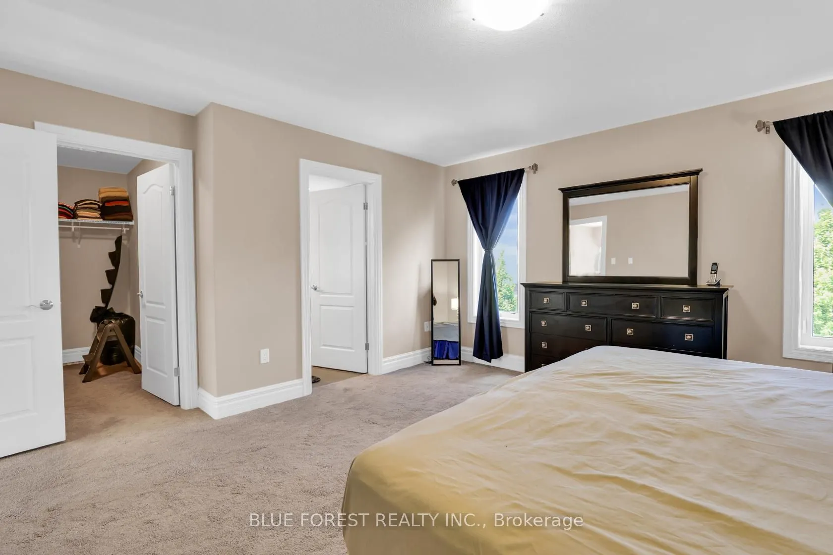 972 Gleneagle Trail