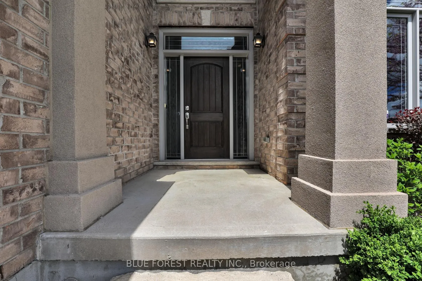 972 Gleneagle Trail