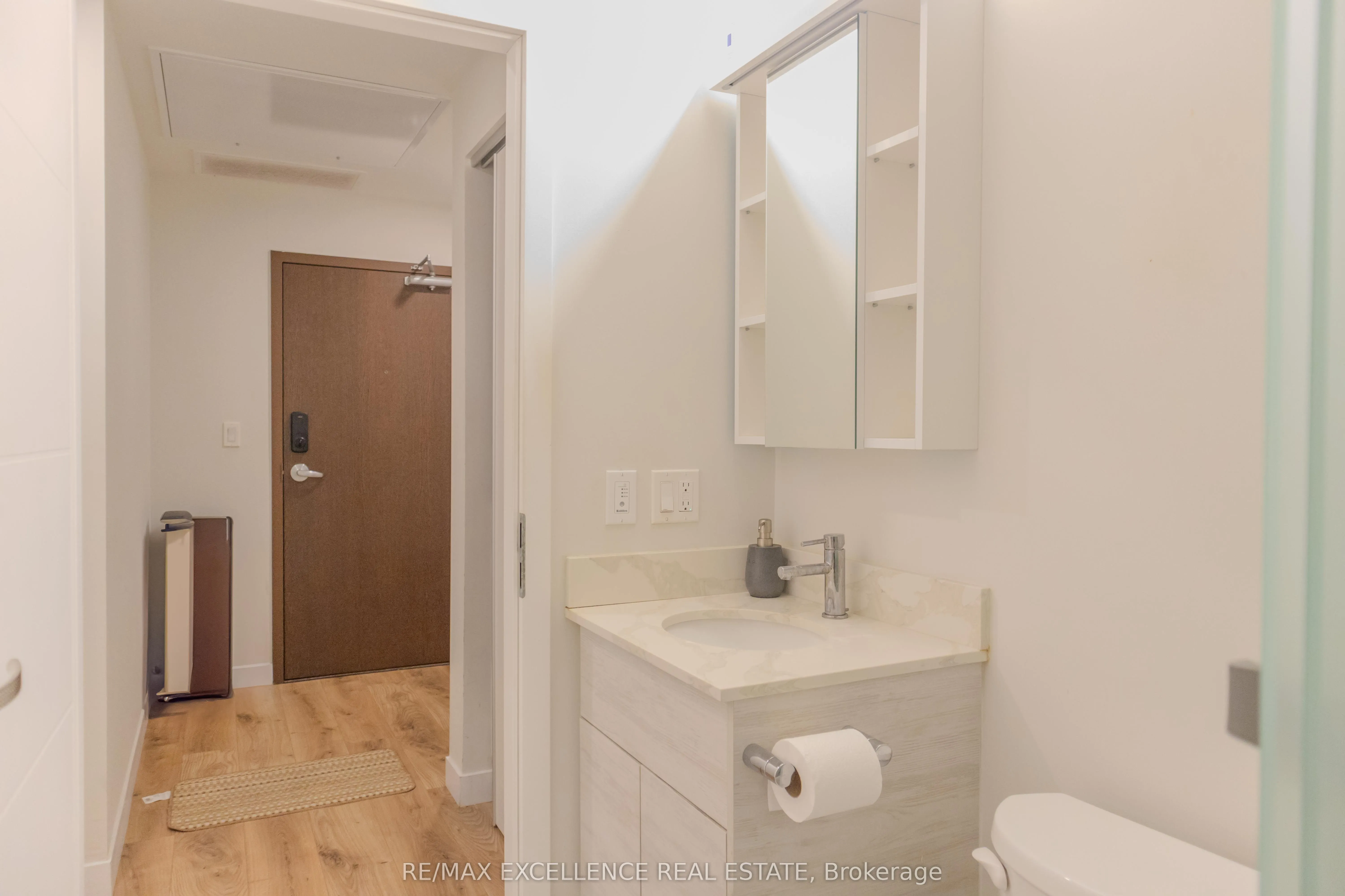 60 Frederick Street W, #2702