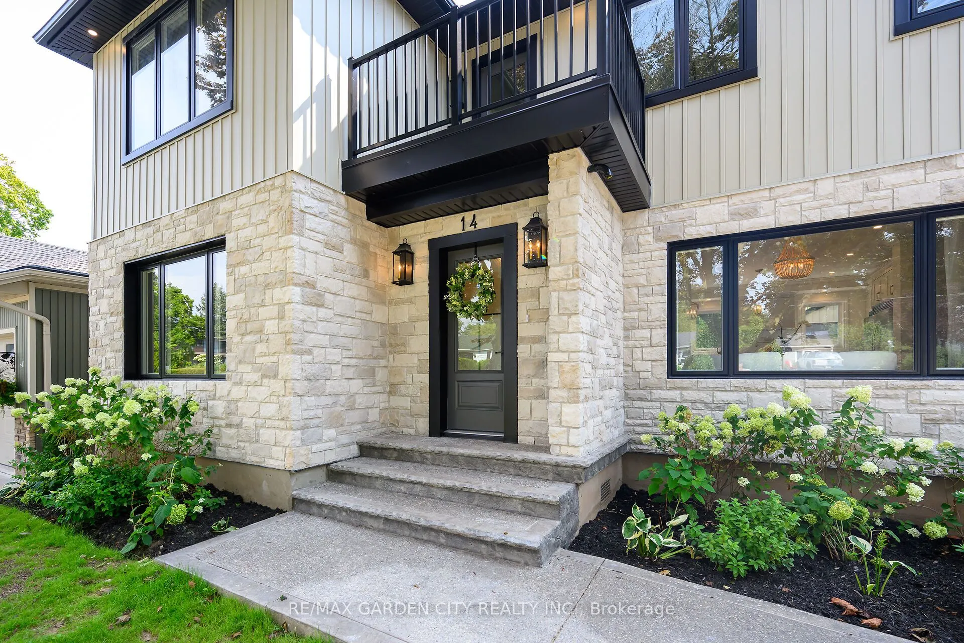 14 Marr Avenue