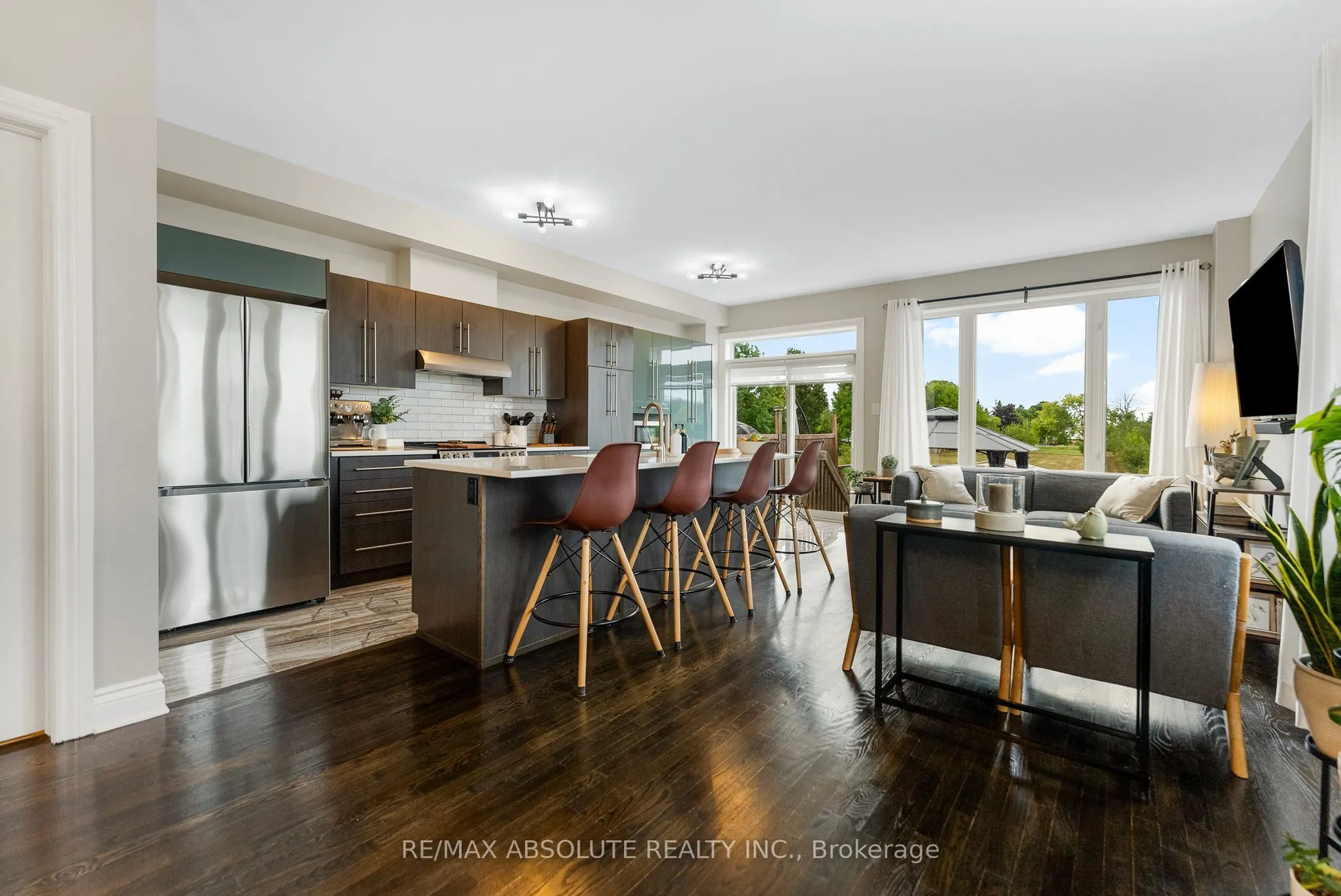 187 Desmond Trudeau Drive