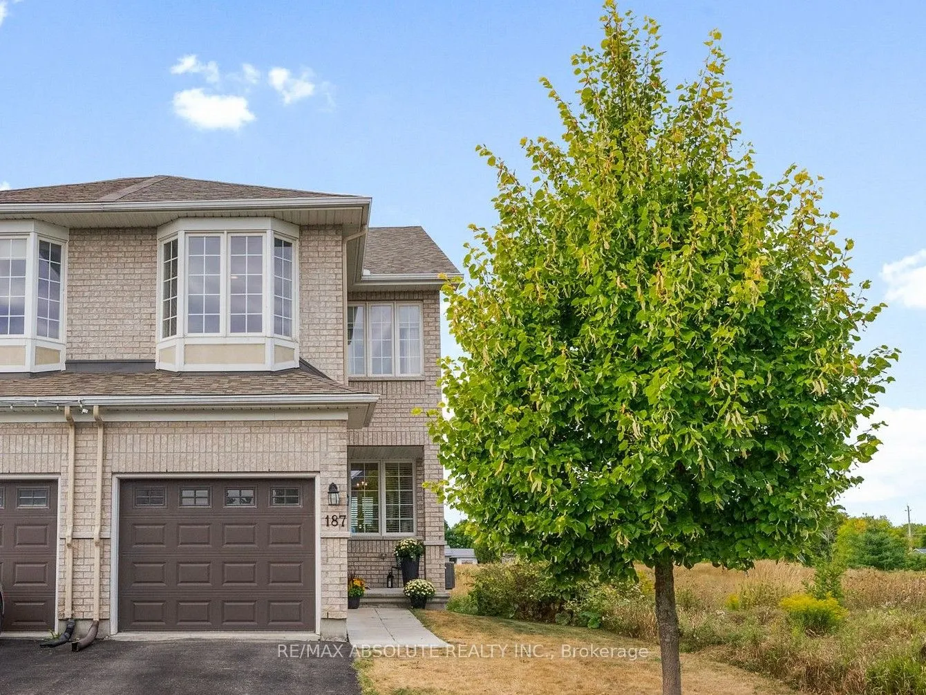 187 Desmond Trudeau Drive