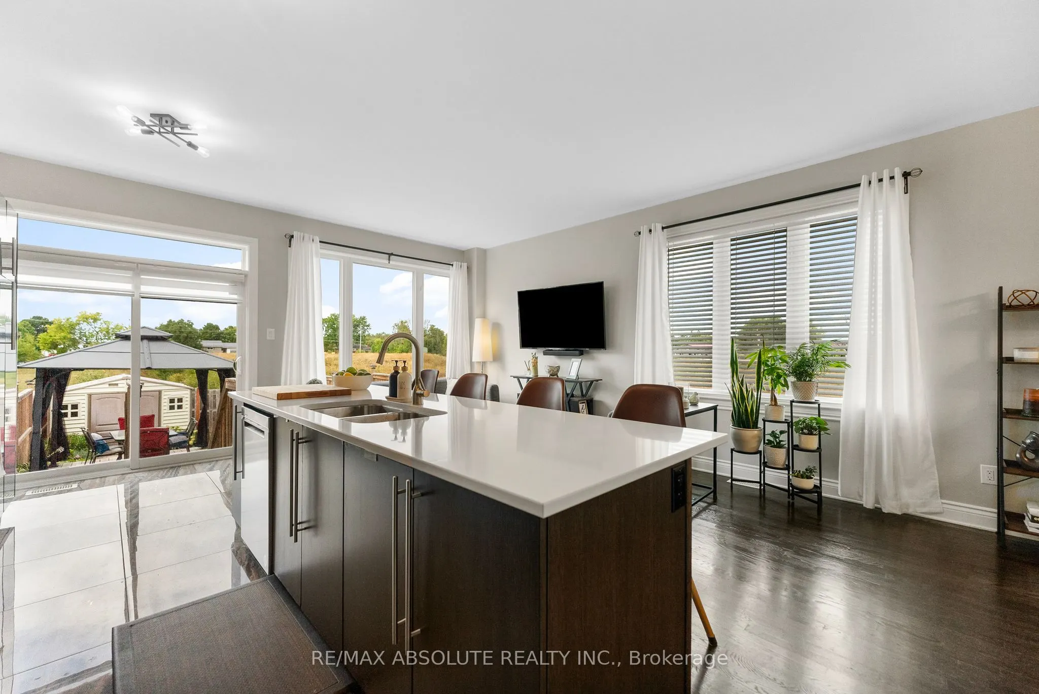 187 Desmond Trudeau Drive