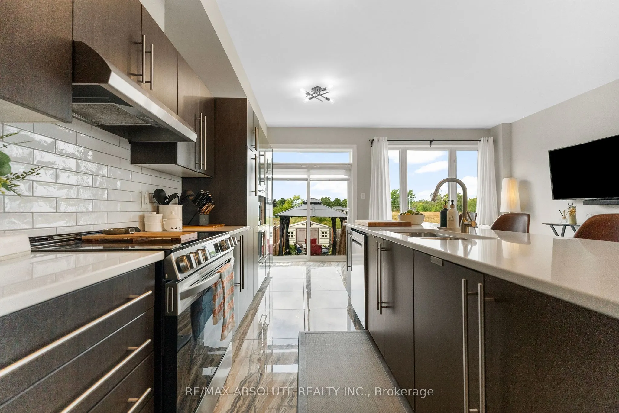 187 Desmond Trudeau Drive