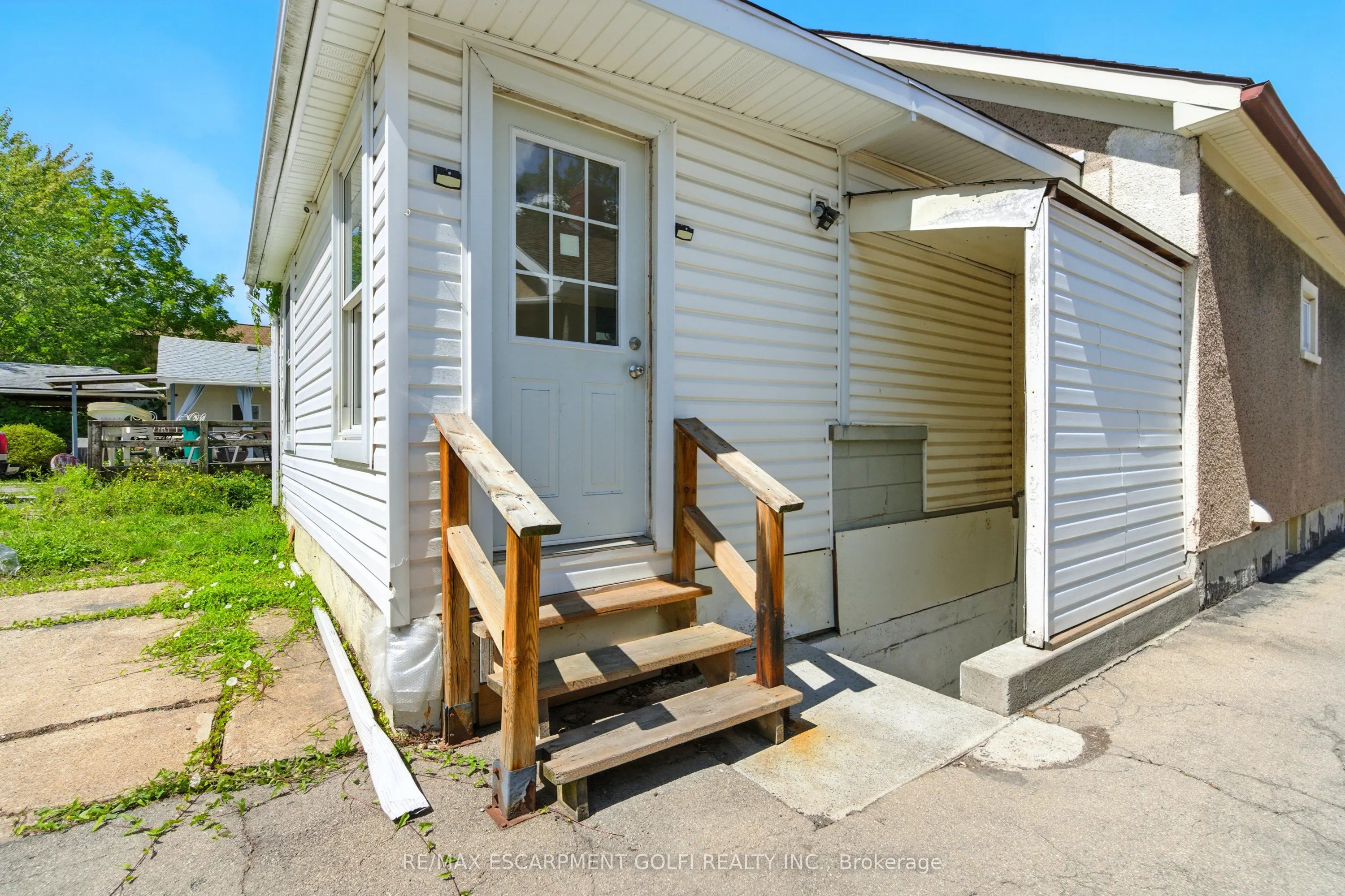 69 Griffith Street