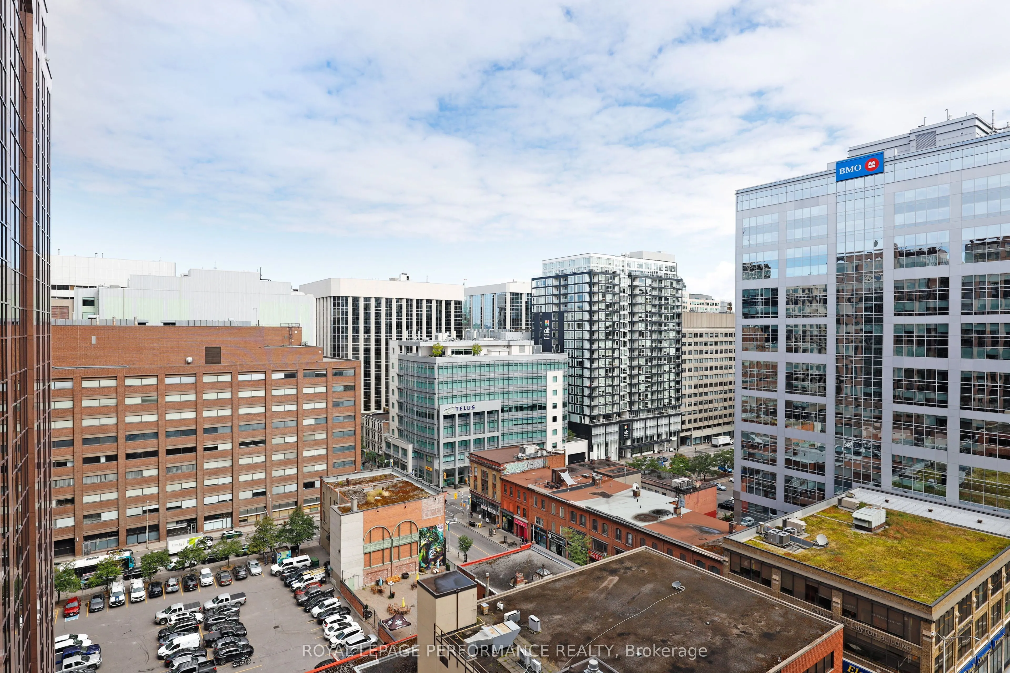 324 Laurier Avenue W, #1403