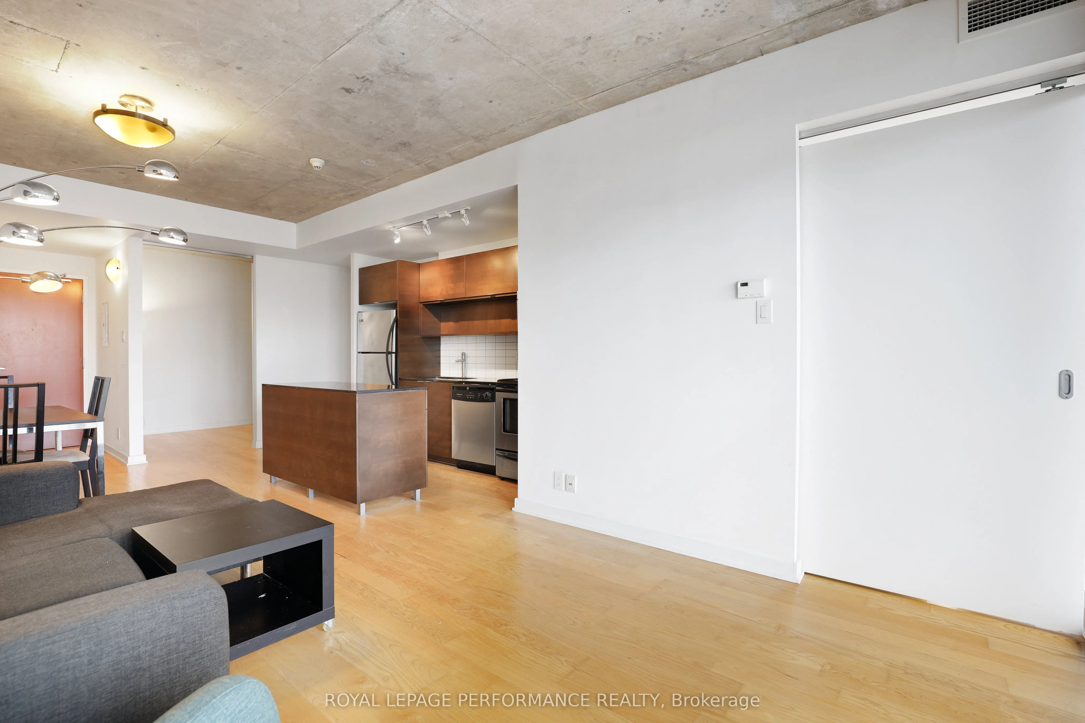 324 Laurier Avenue W, #1403
