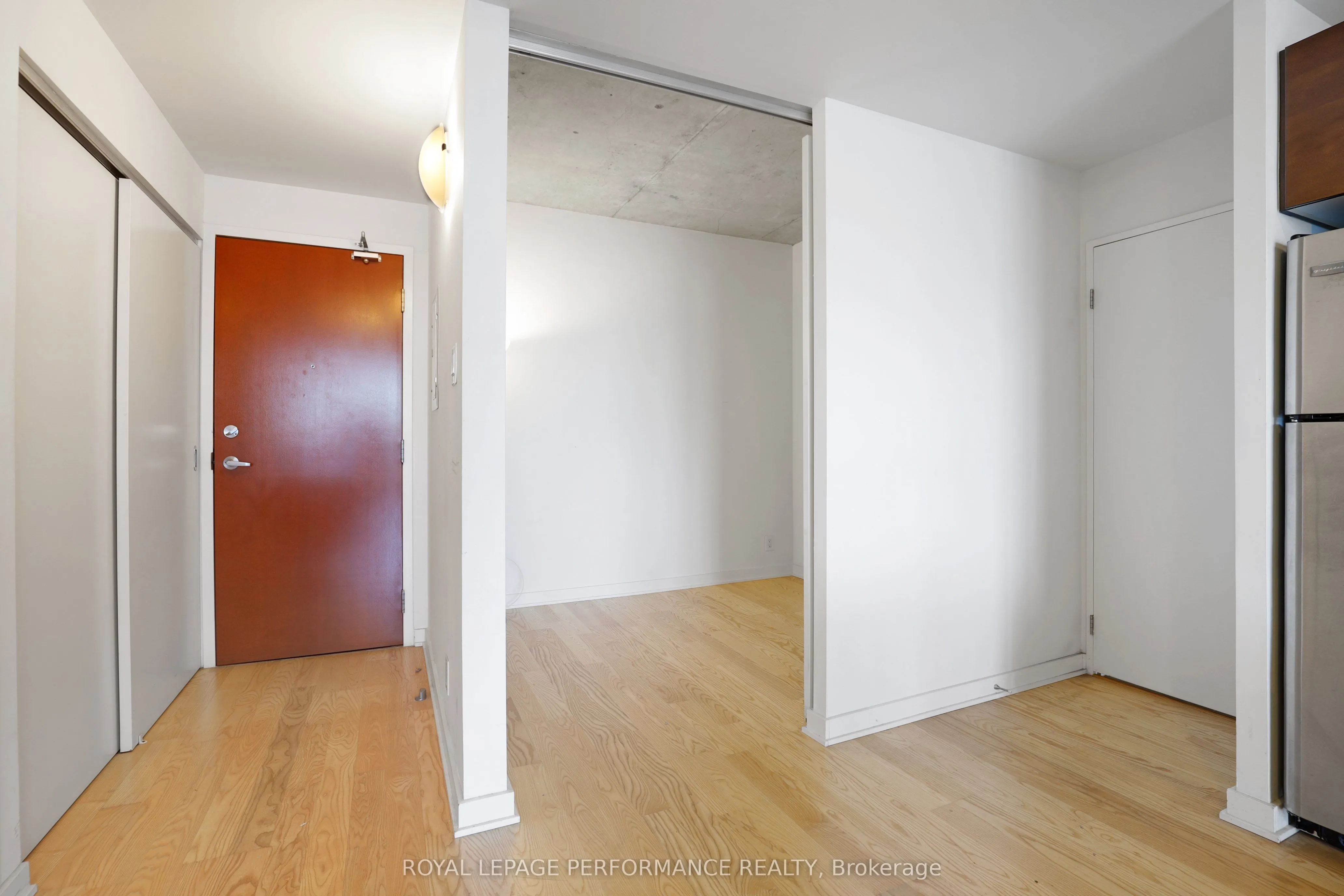 324 Laurier Avenue W, #1403