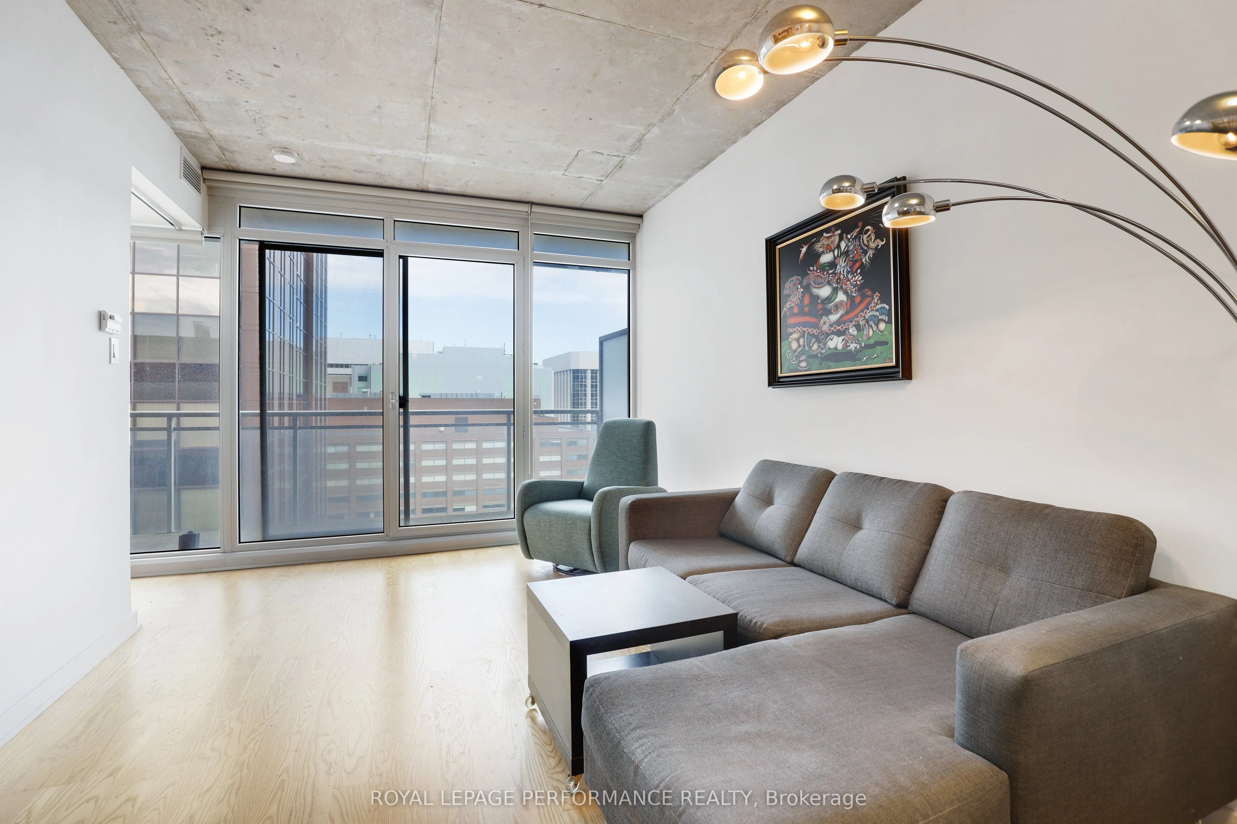 324 Laurier Avenue W, #1403