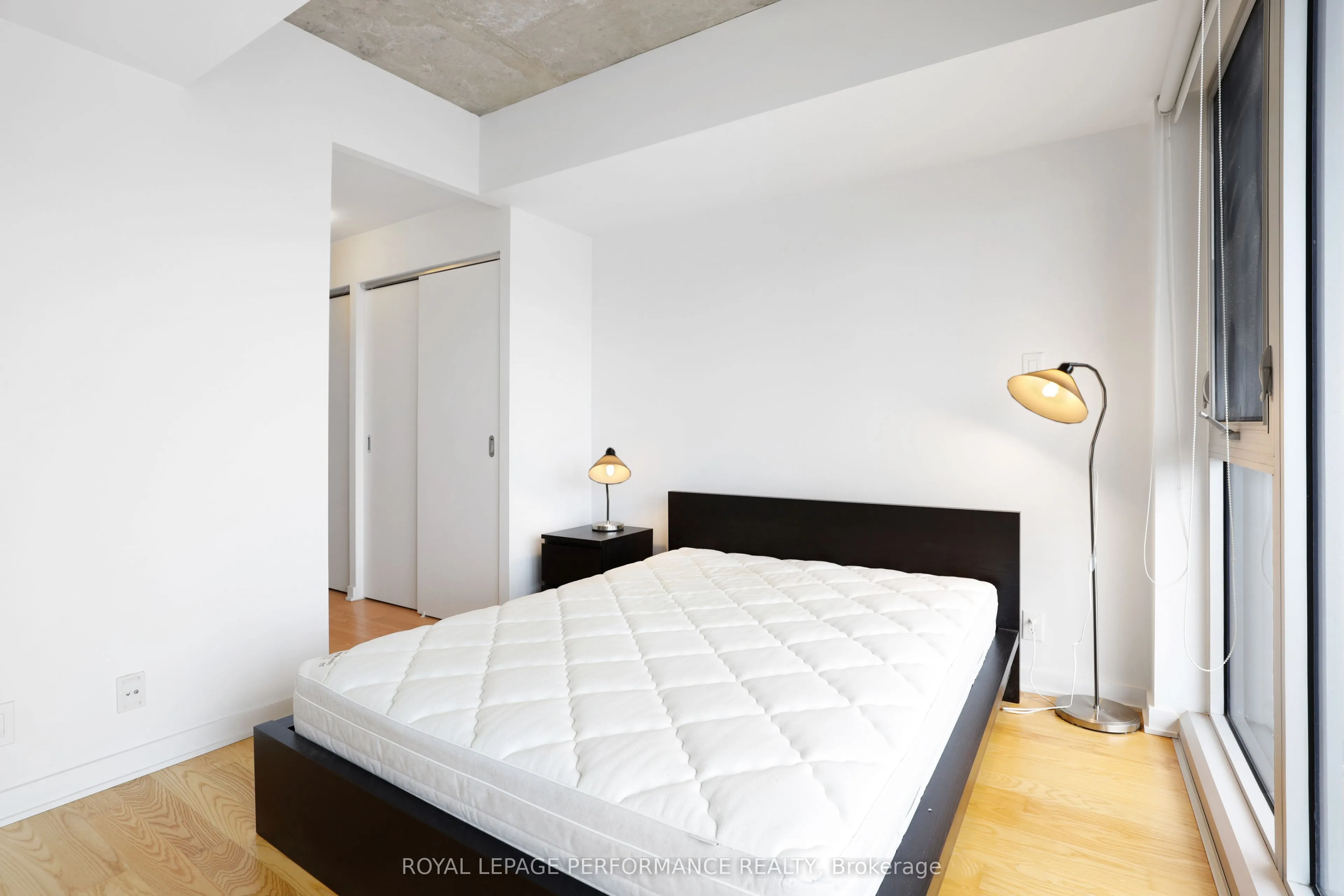 324 Laurier Avenue W, #1403