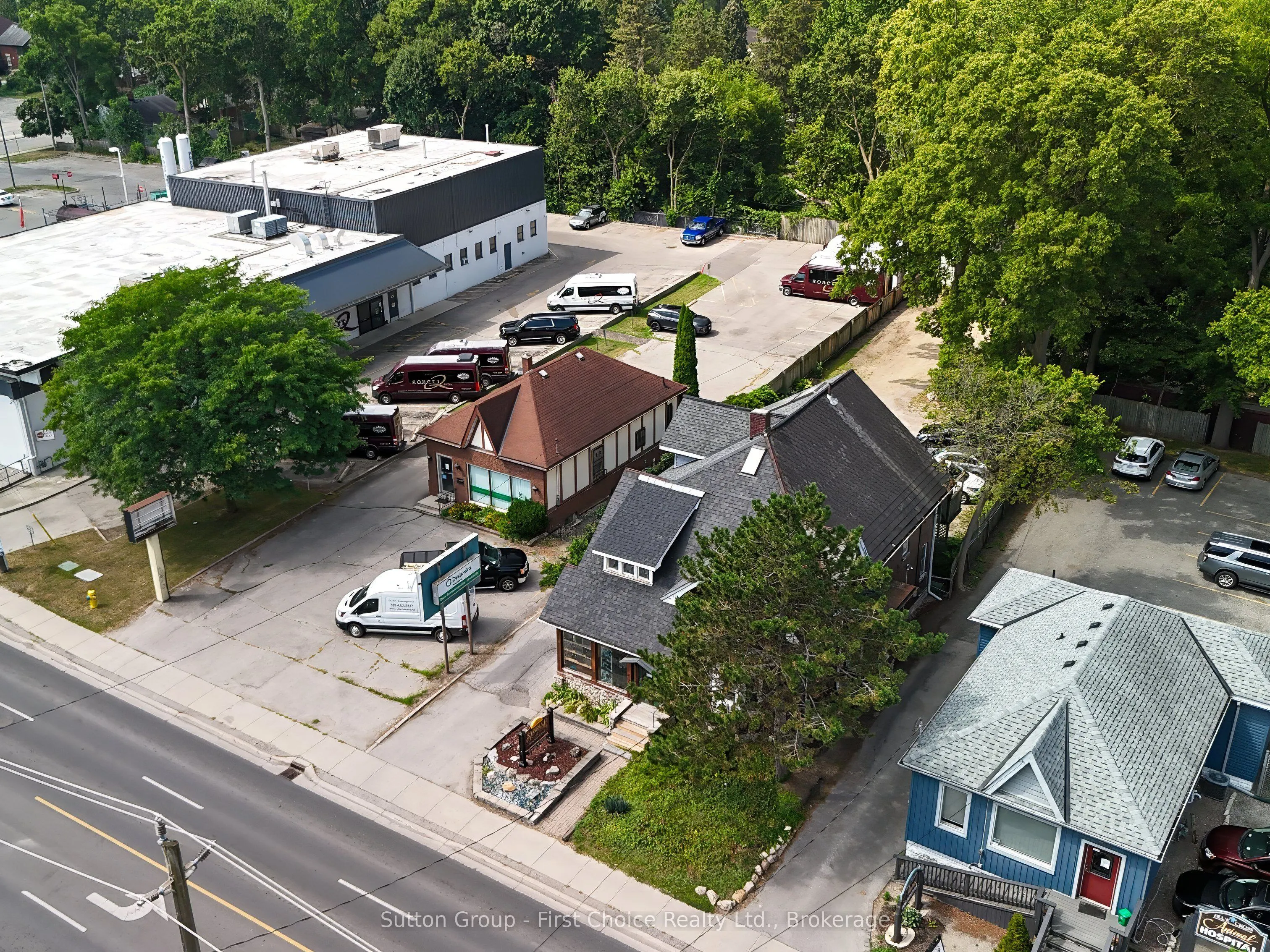 97 Wharncliffe Road S