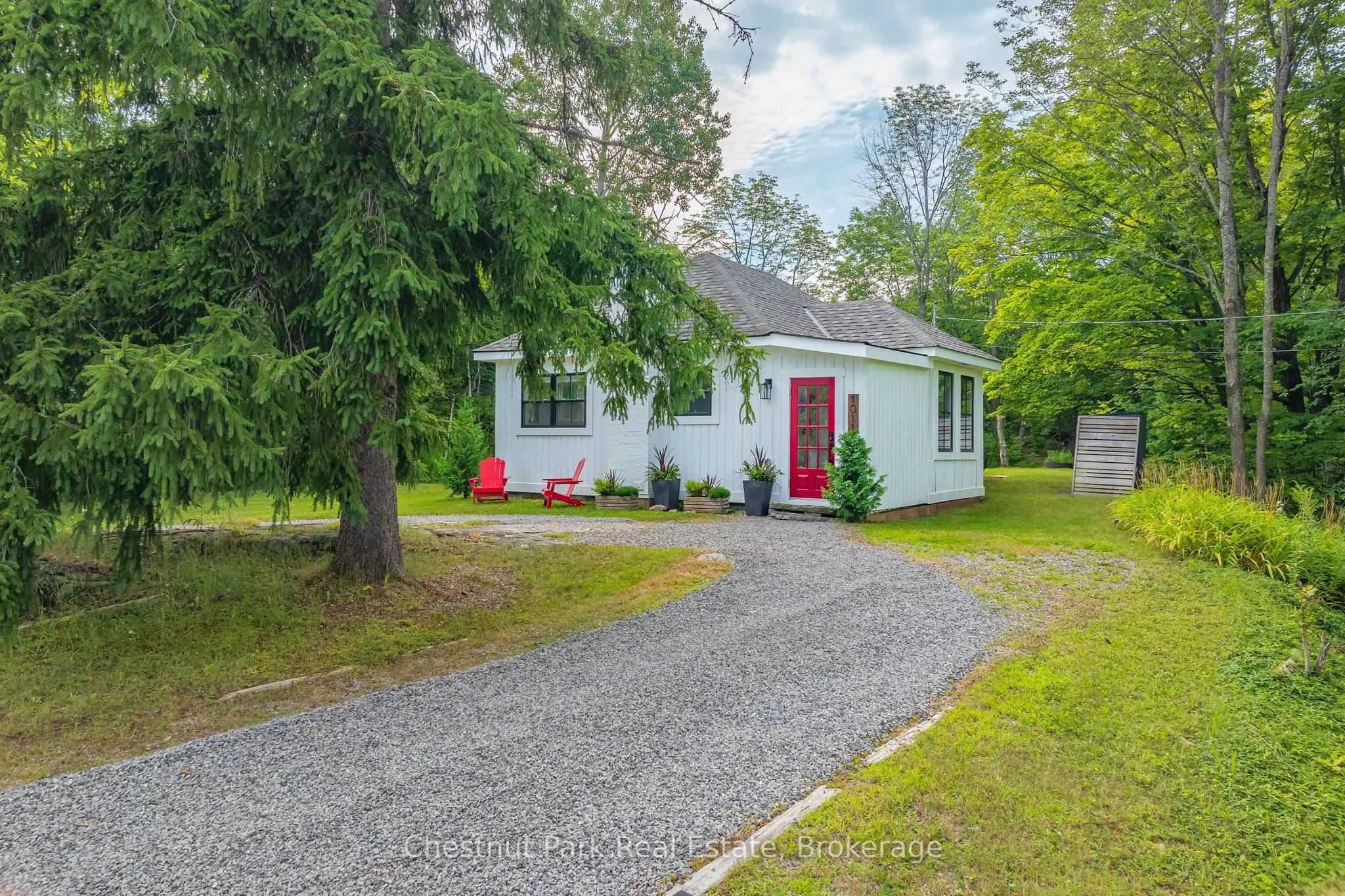 1011 UNITED CHURCH Road