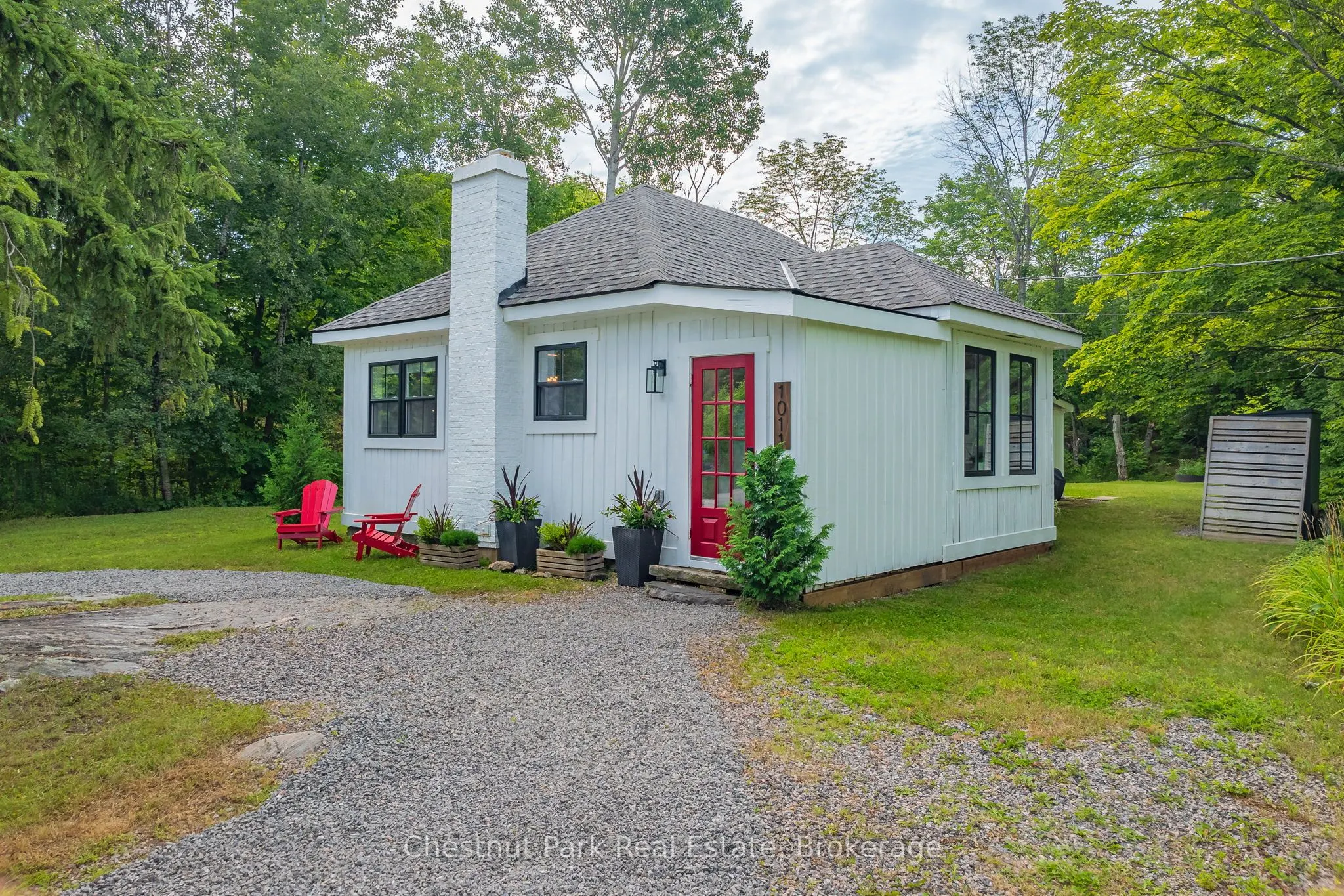 1011 UNITED CHURCH Road