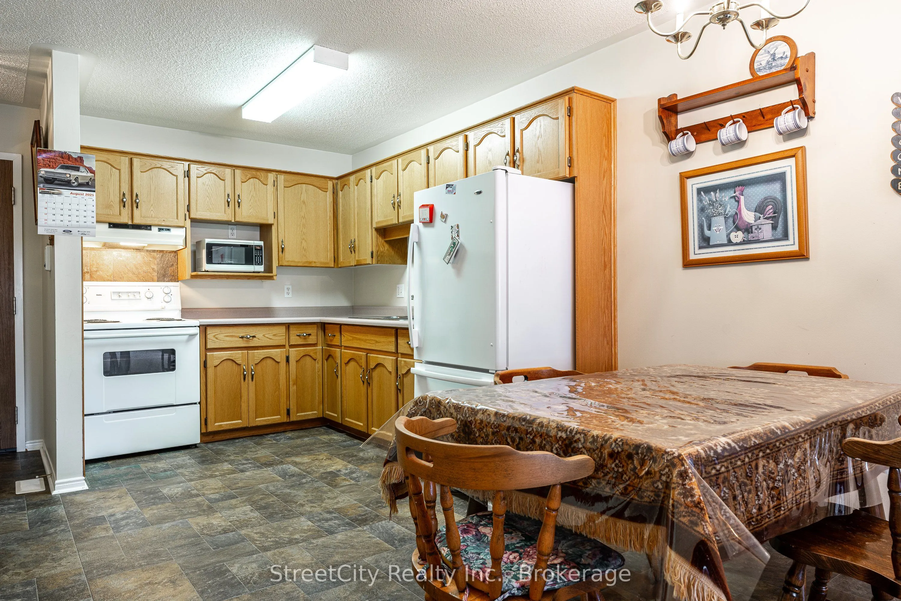 300 John Street S, #23