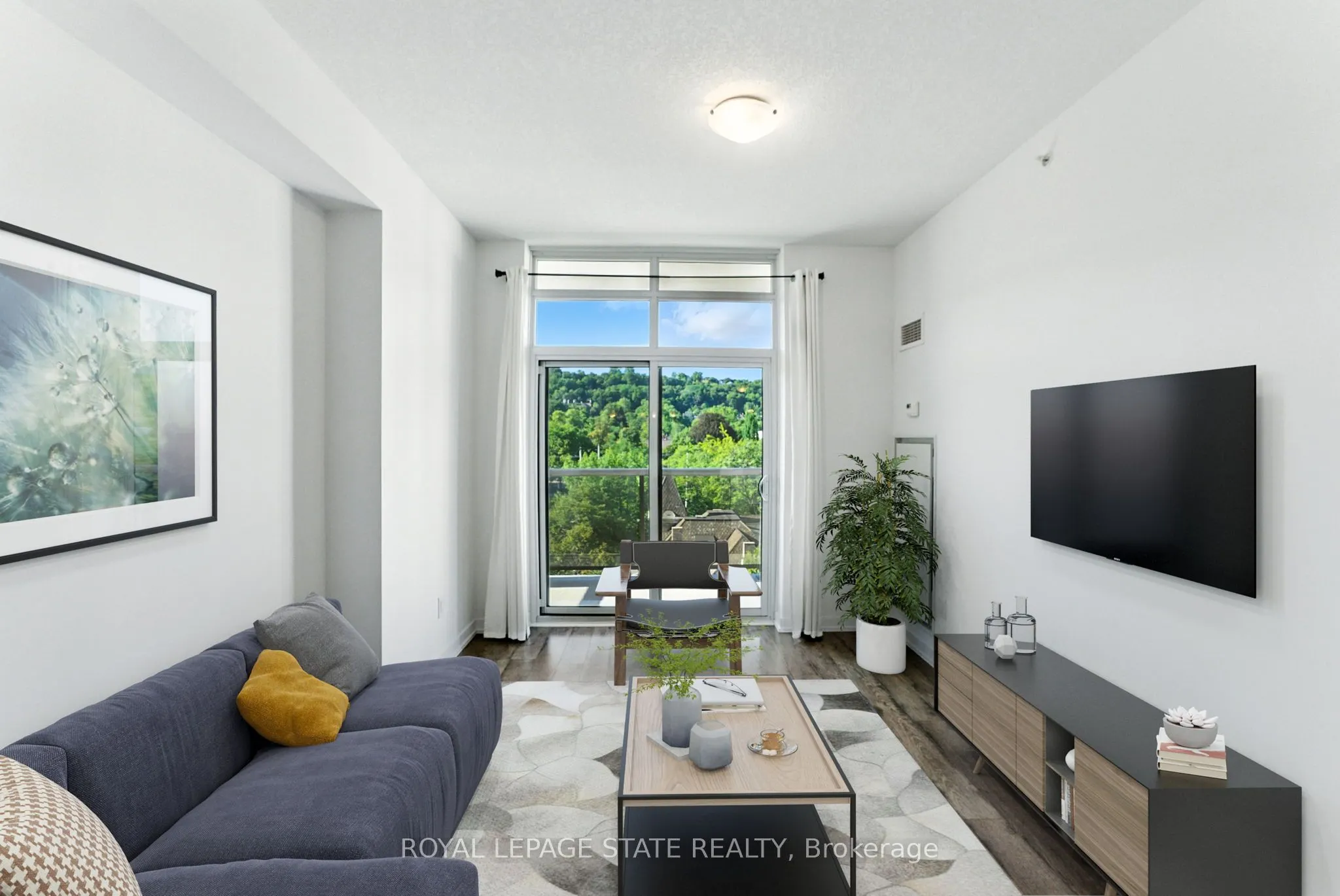 81 Robinson Street, #709