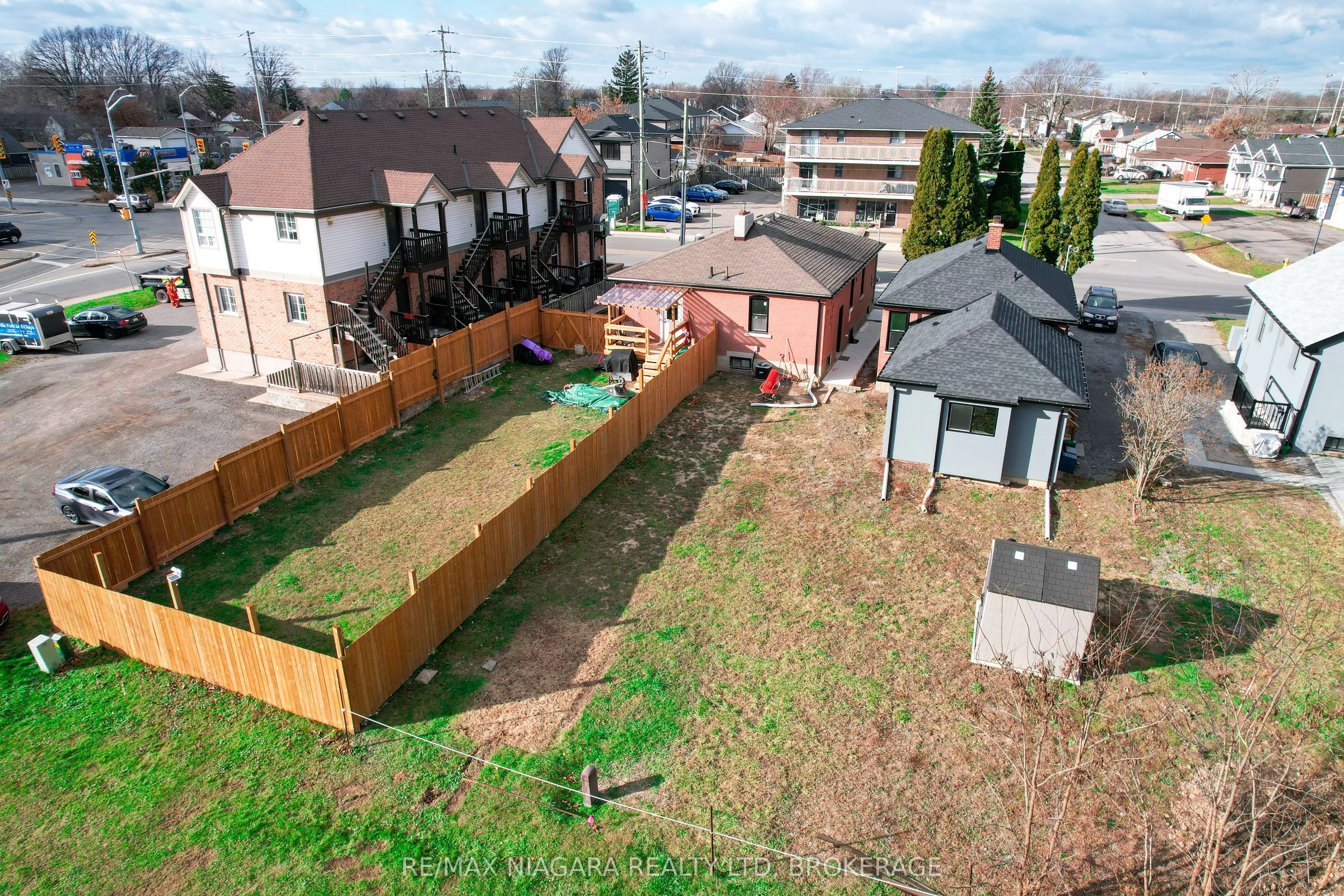 233 PELHAM Road