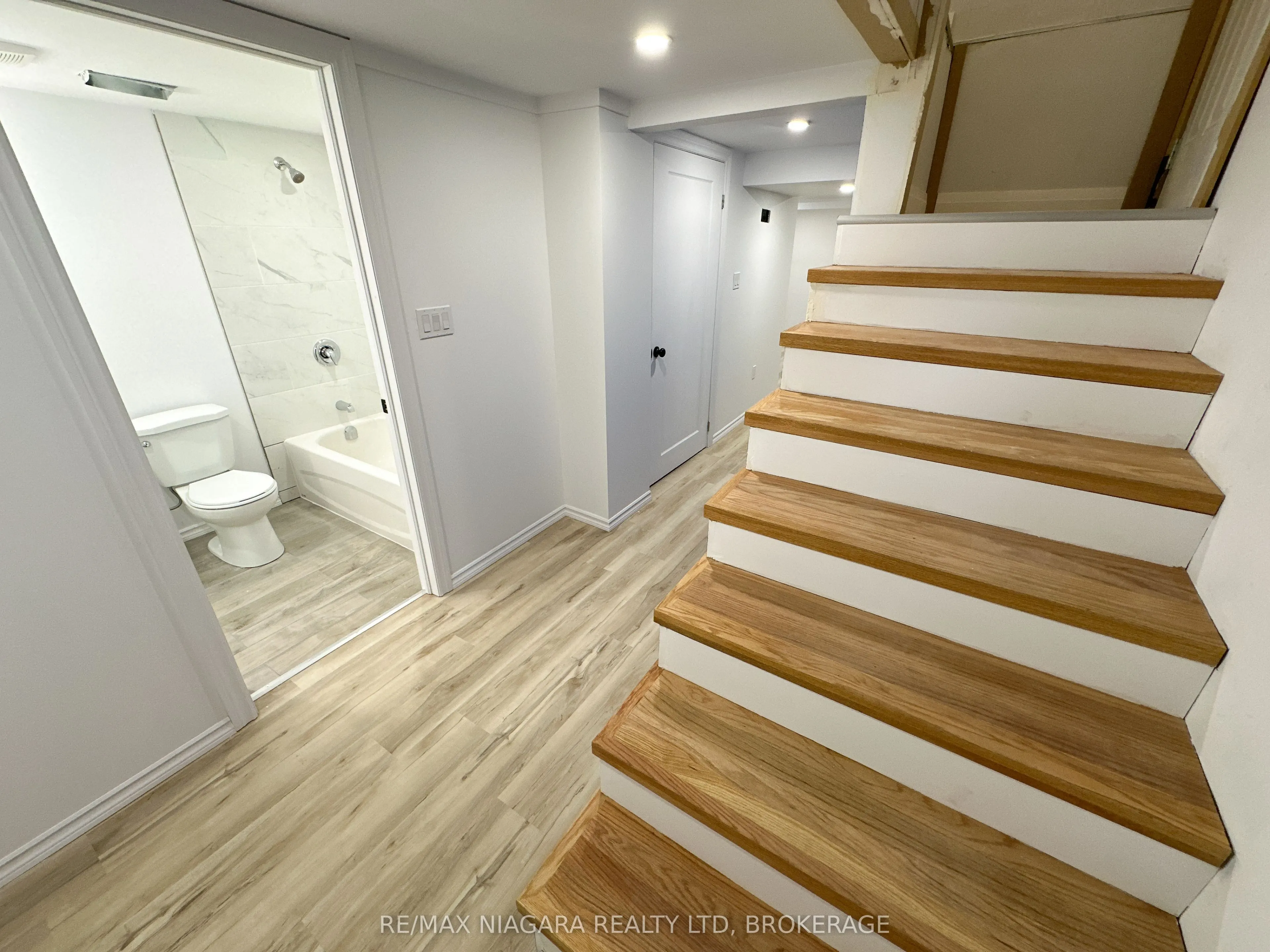 233 PELHAM Road