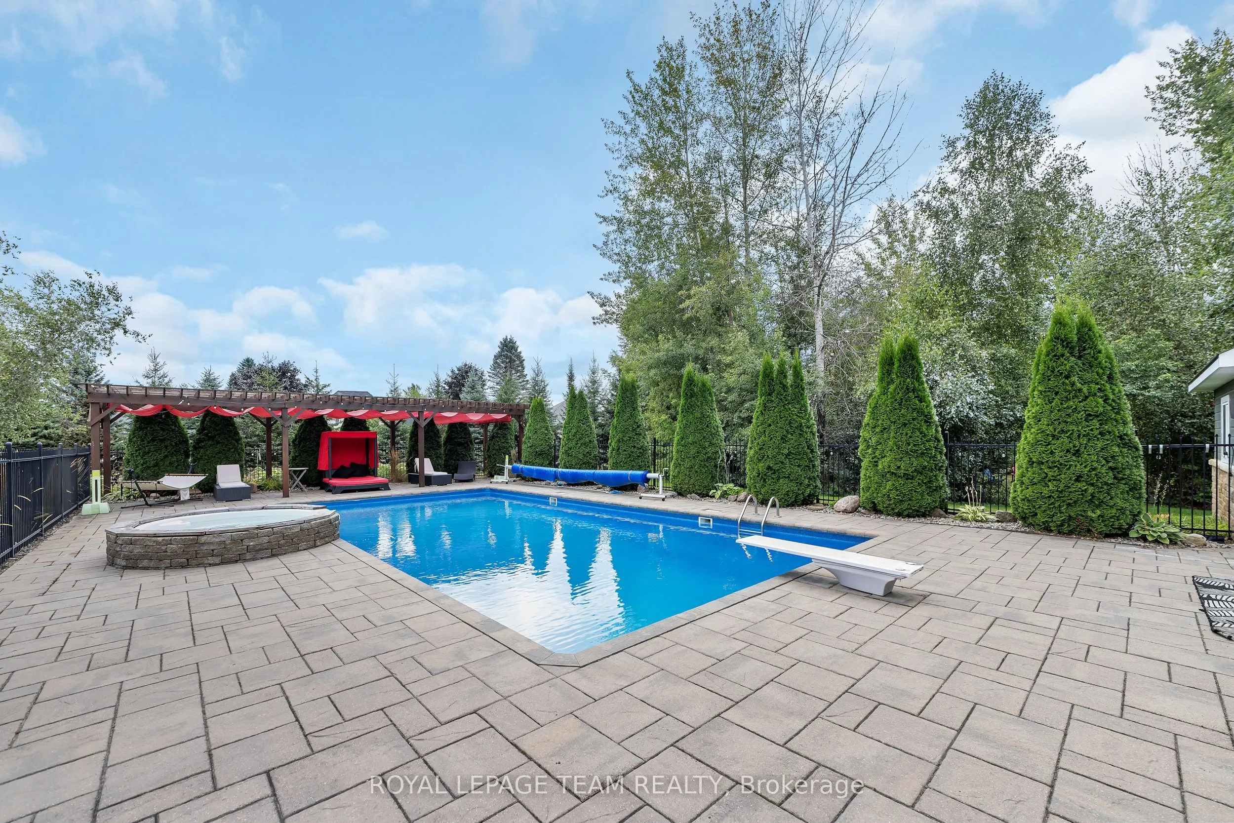 6290 Emerald Links Drive