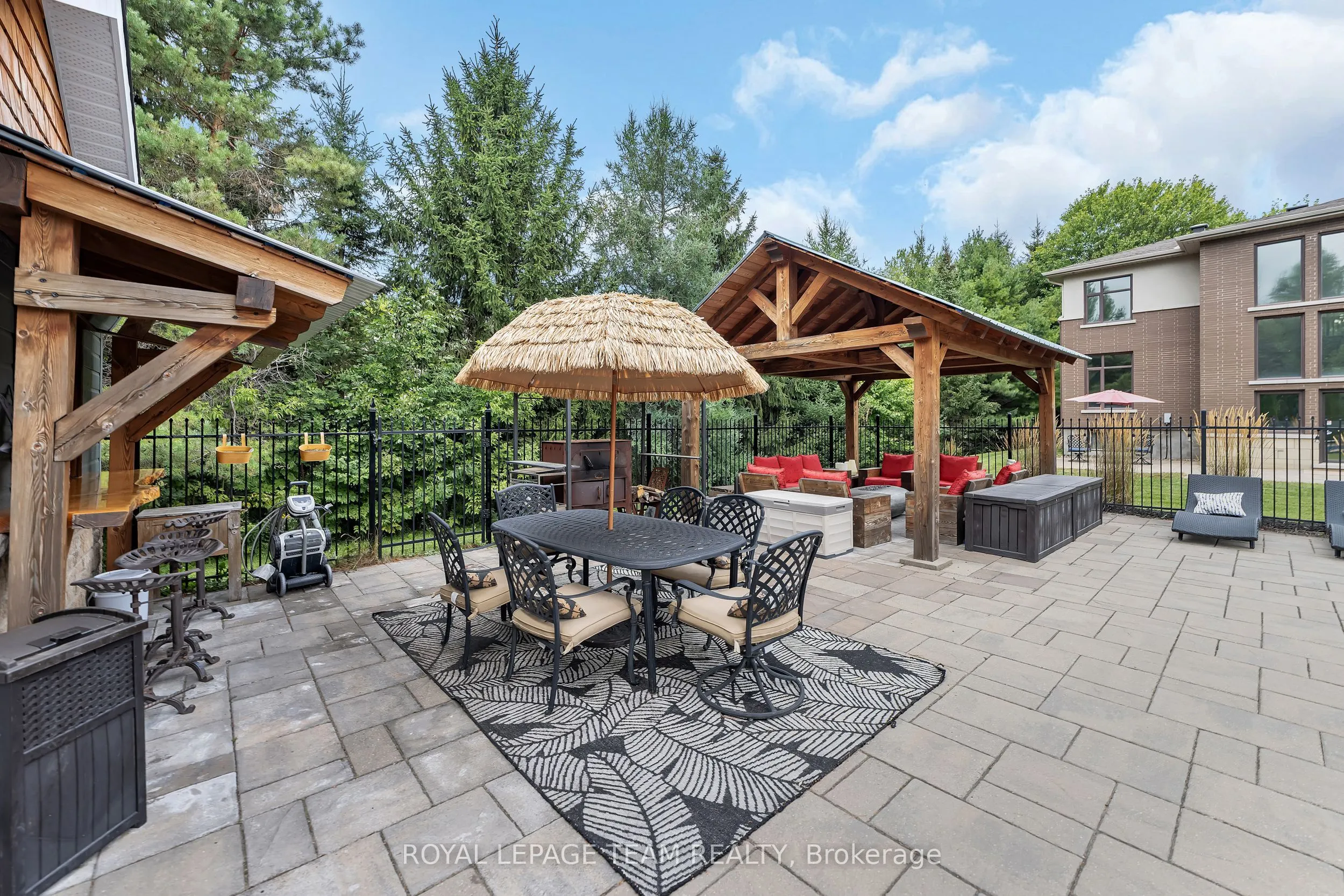 6290 Emerald Links Drive